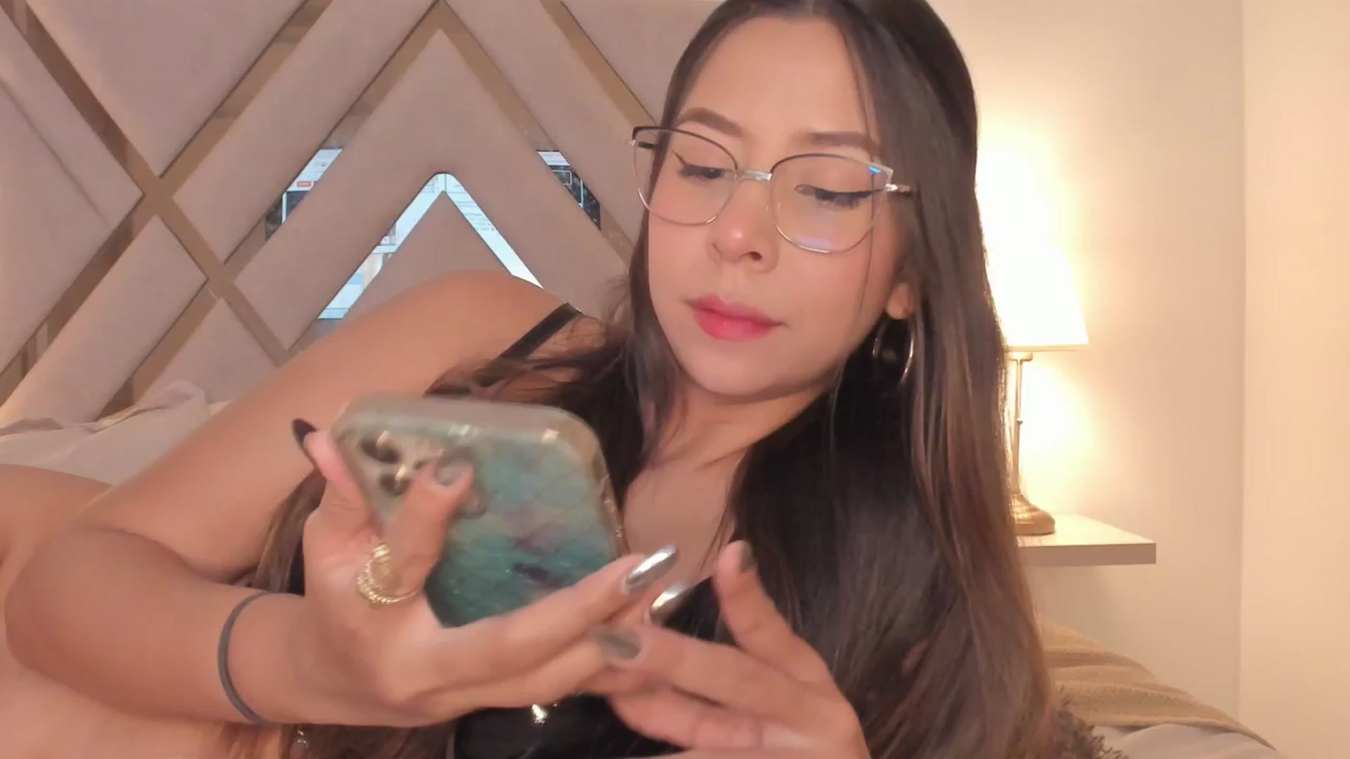 Gallery image thumbnail from Liacromwell's myfreecams stream on, 07/08/2025, 13:31 image 1 of 20