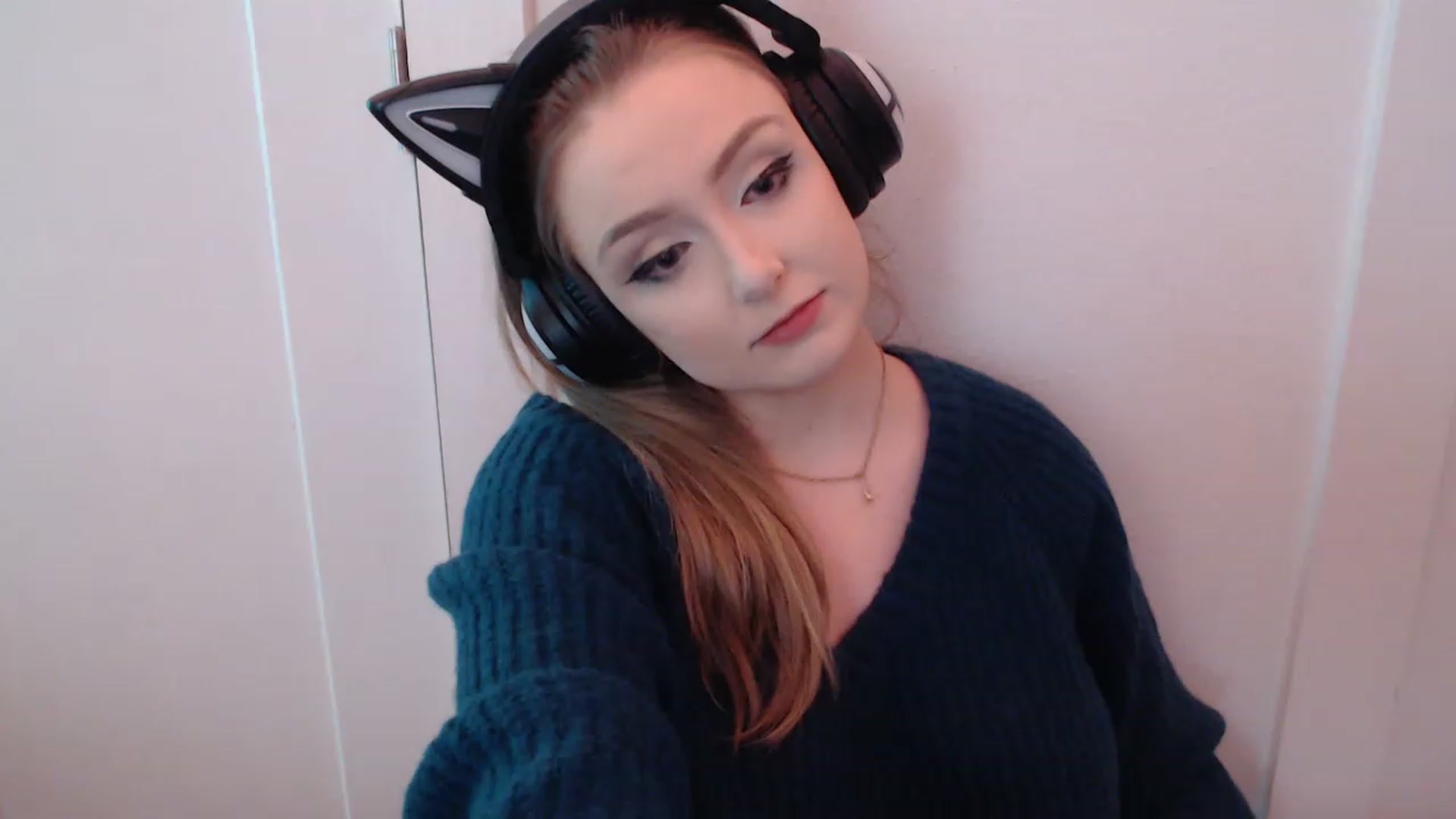Gallery image thumbnail from LibbyxDoe's myfreecams stream on, 11/19/2022, 12:43 image 13 of 20