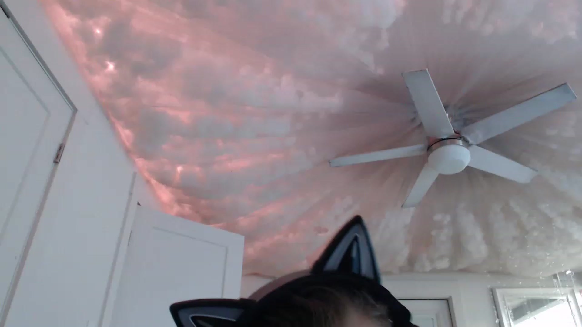 Gallery image thumbnail from LibbyxDoe's myfreecams stream on, 12/15/2022, 09:57 image 11 of 20