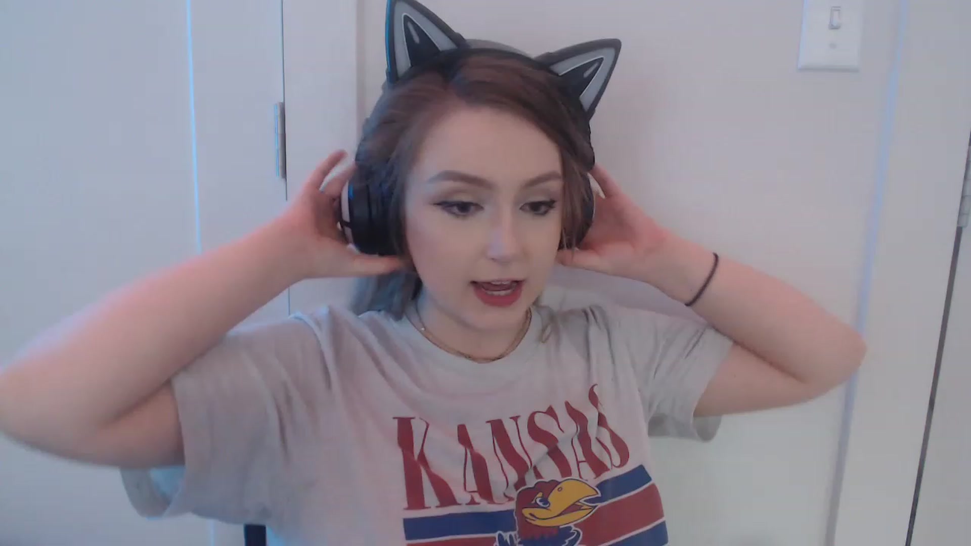Gallery image thumbnail from LibbyxDoe's myfreecams stream on, 01/01/2023, 16:23 image 3 of 20