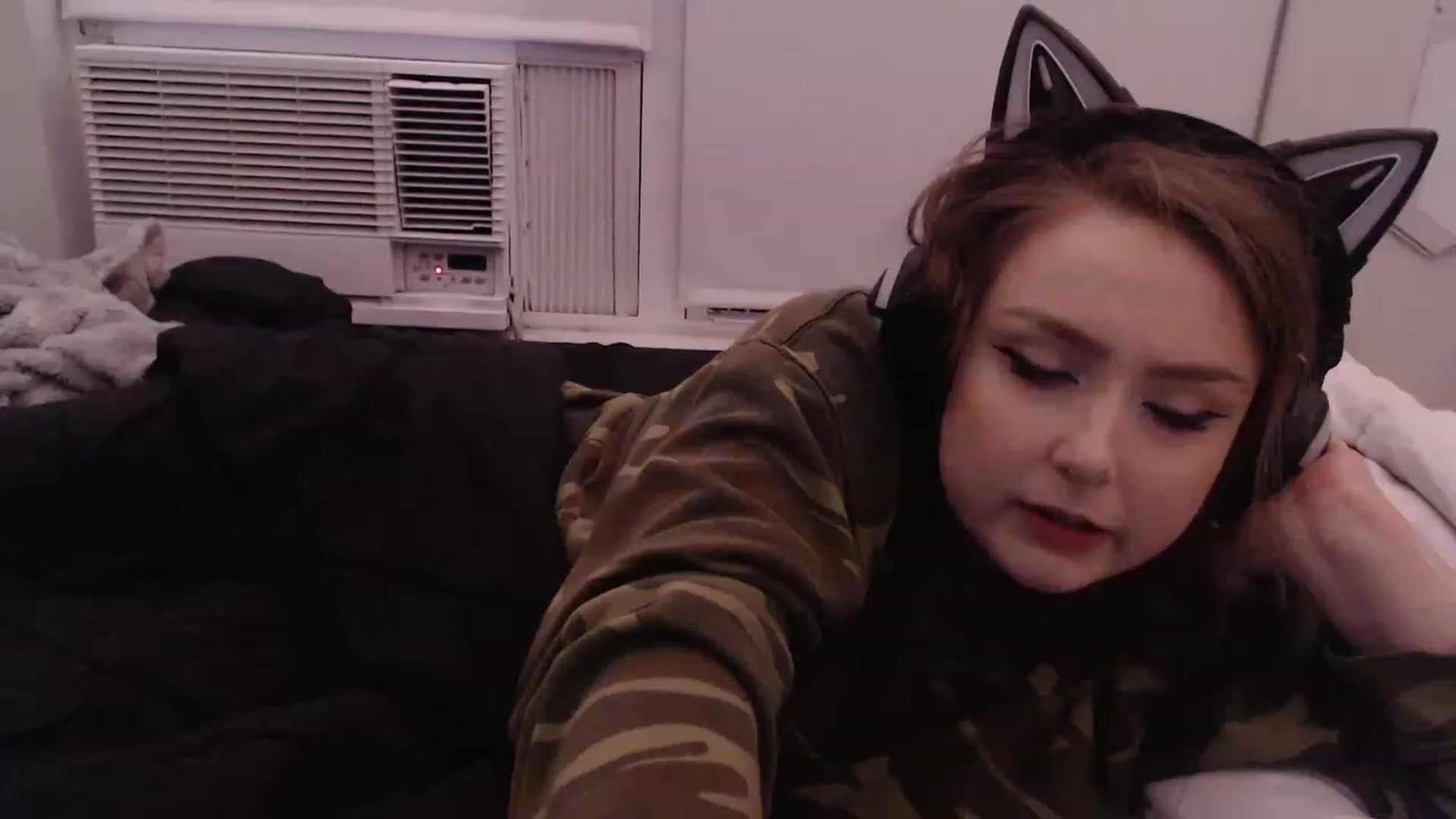 Gallery image thumbnail from LibbyxDoe's myfreecams stream on, 01/02/2023, 13:18 image 19 of 20