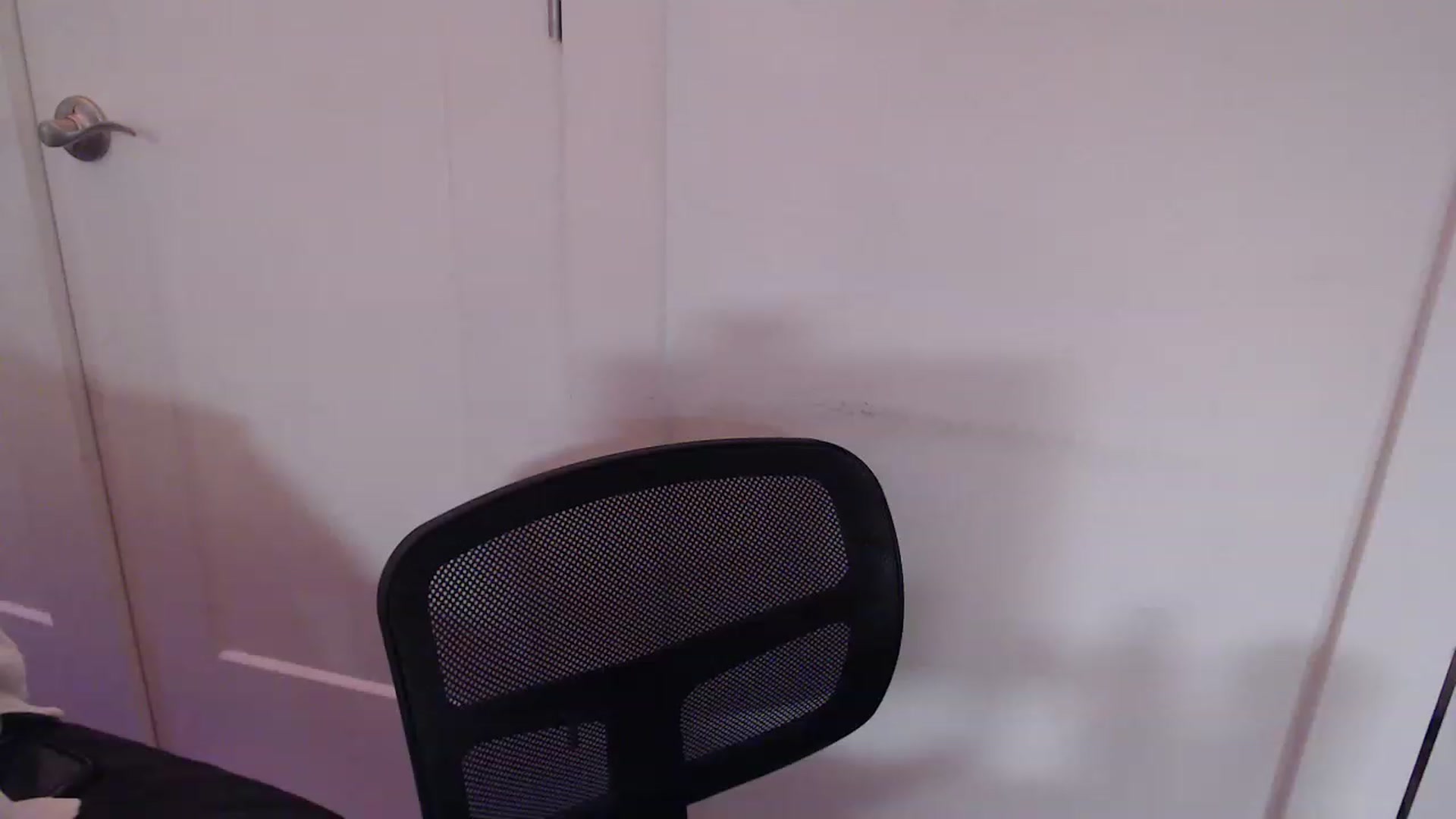 Gallery image thumbnail from LibbyxDoe's myfreecams stream on, 01/03/2023, 13:22 image 12 of 20