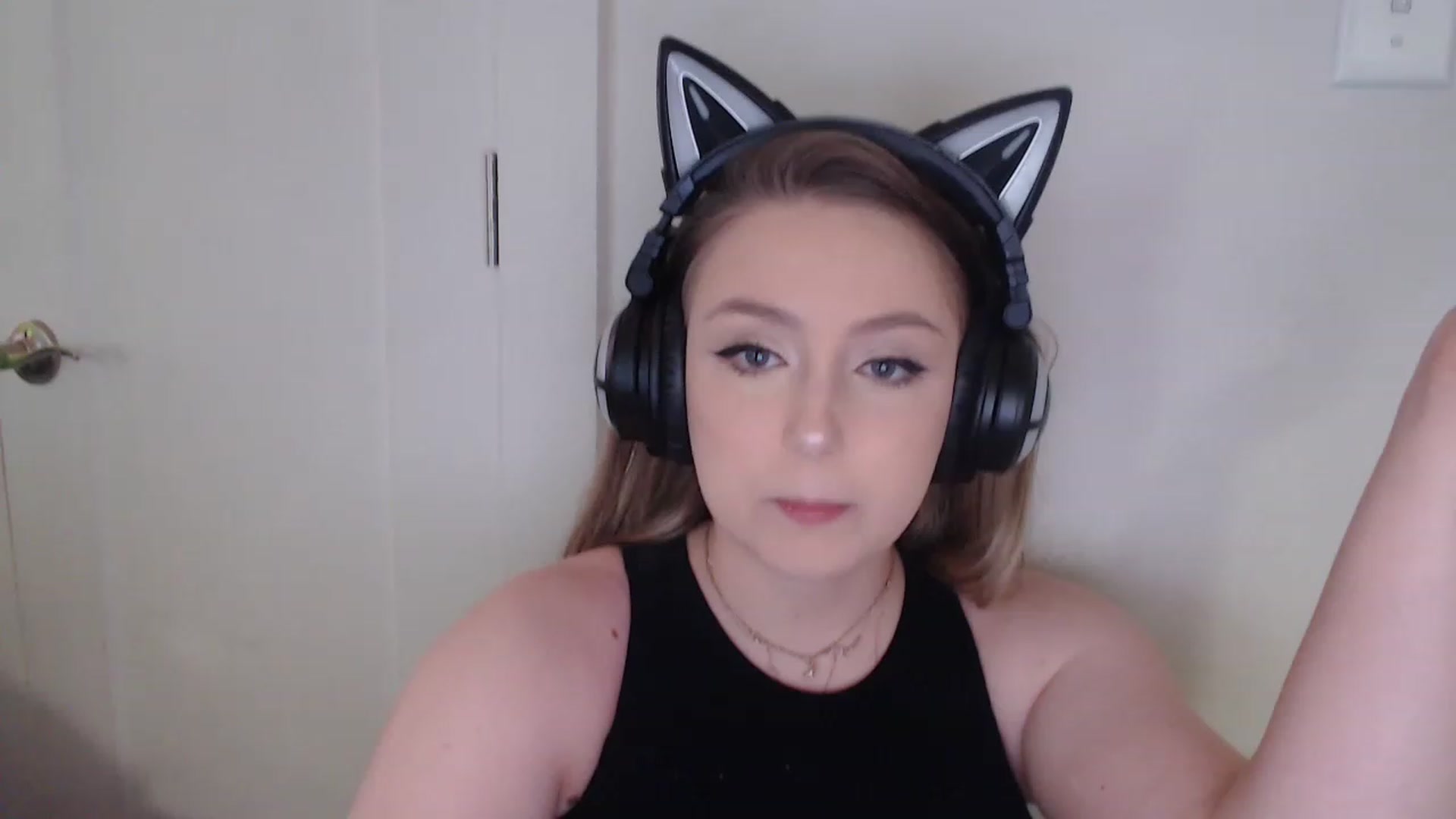 Gallery image thumbnail from LibbyxDoe's myfreecams stream on, 01/09/2023, 10:57 image 1 of 20