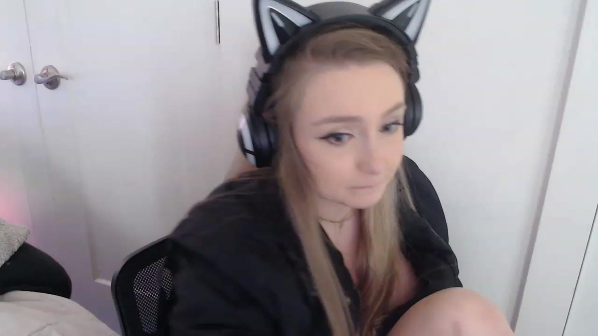 Gallery image thumbnail from LibbyxDoe's myfreecams stream on, 01/09/2023, 16:30 image 1 of 20