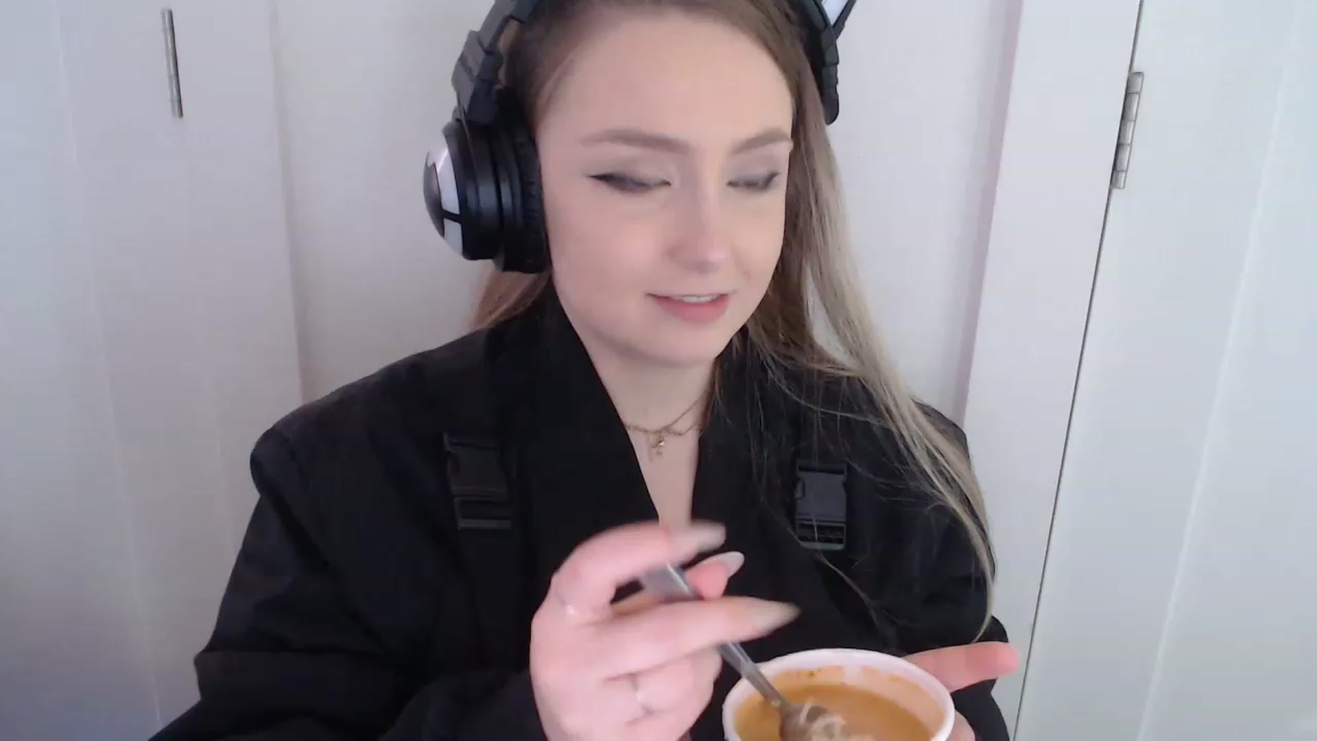 Gallery image thumbnail from LibbyxDoe's myfreecams stream on, 01/09/2023, 17:54 image 6 of 20
