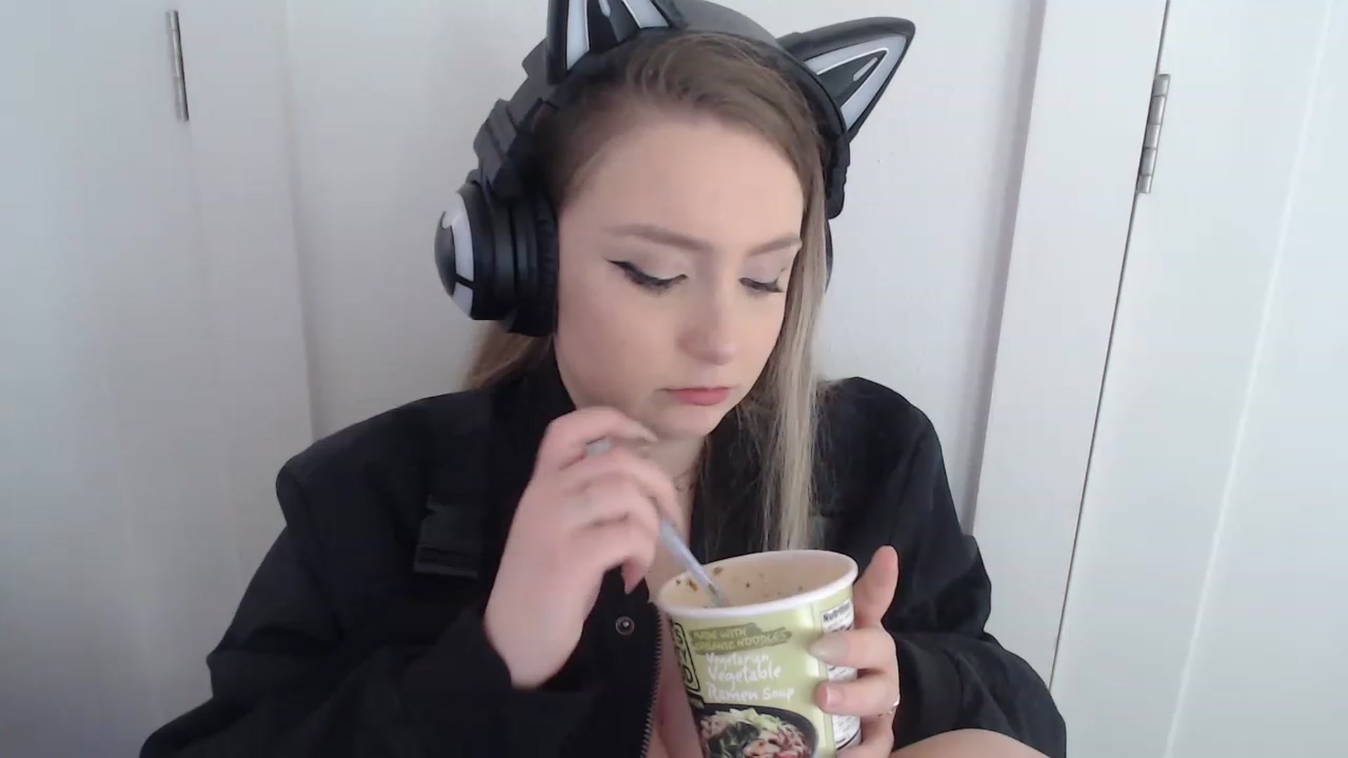 Gallery image thumbnail from LibbyxDoe's myfreecams stream on, 01/09/2023, 17:54 image 9 of 20