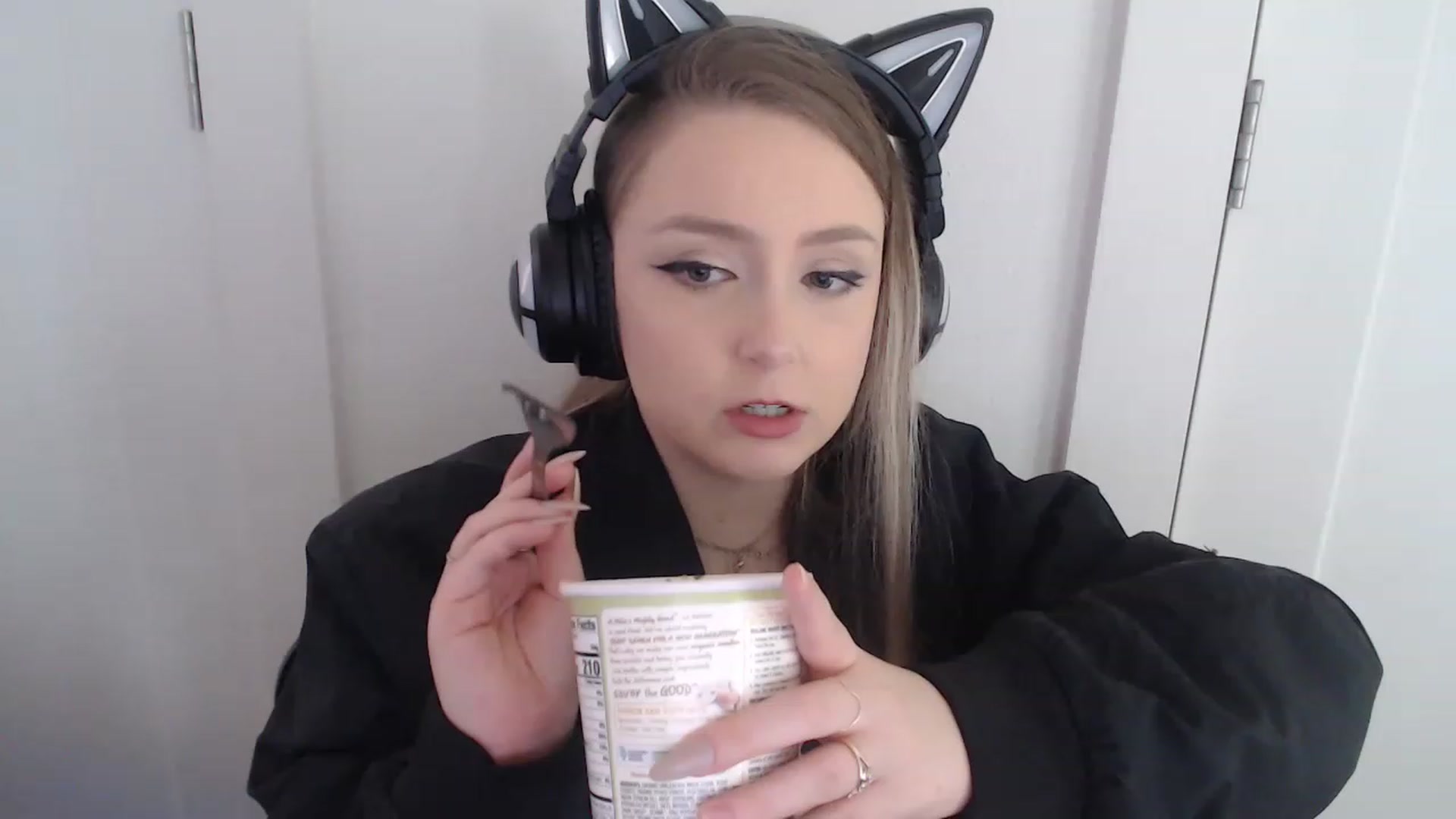 Gallery image thumbnail from LibbyxDoe's myfreecams stream on, 01/09/2023, 17:54 image 11 of 20