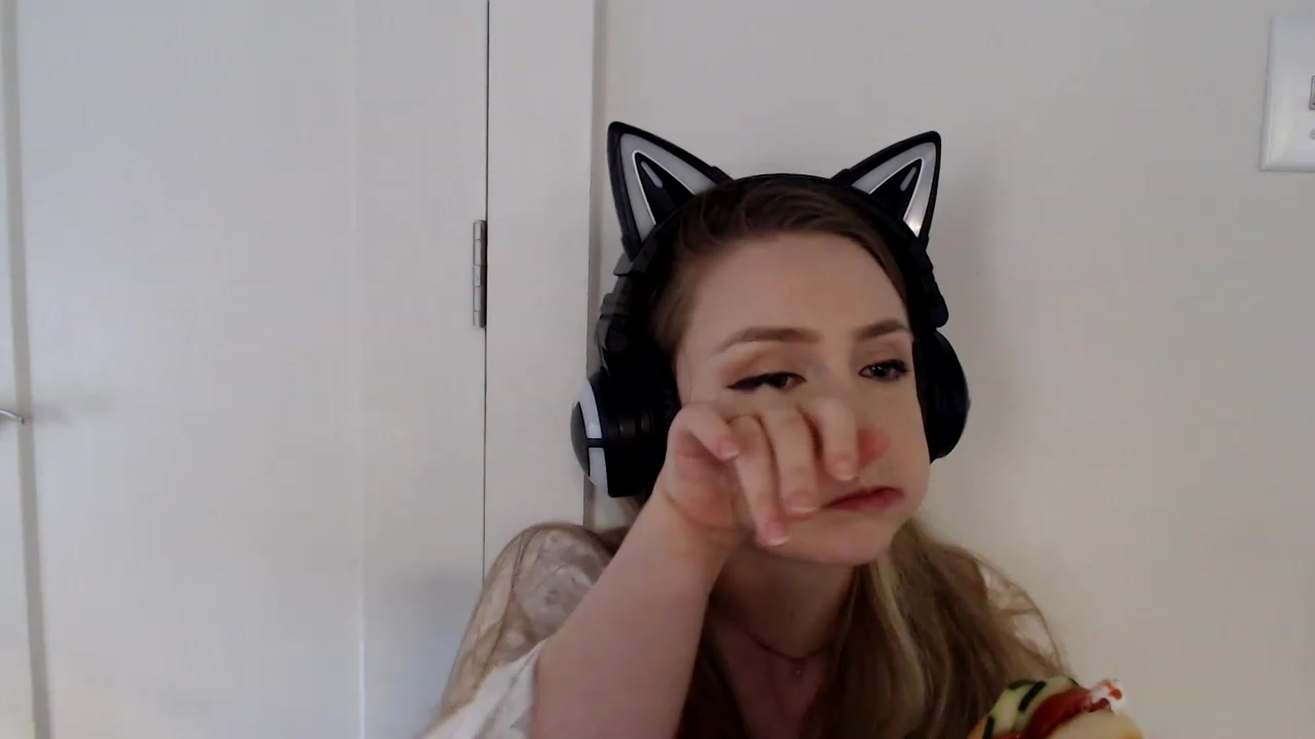 Gallery image thumbnail from LibbyxDoe's myfreecams stream on, 01/15/2023, 16:03 image 2 of 20