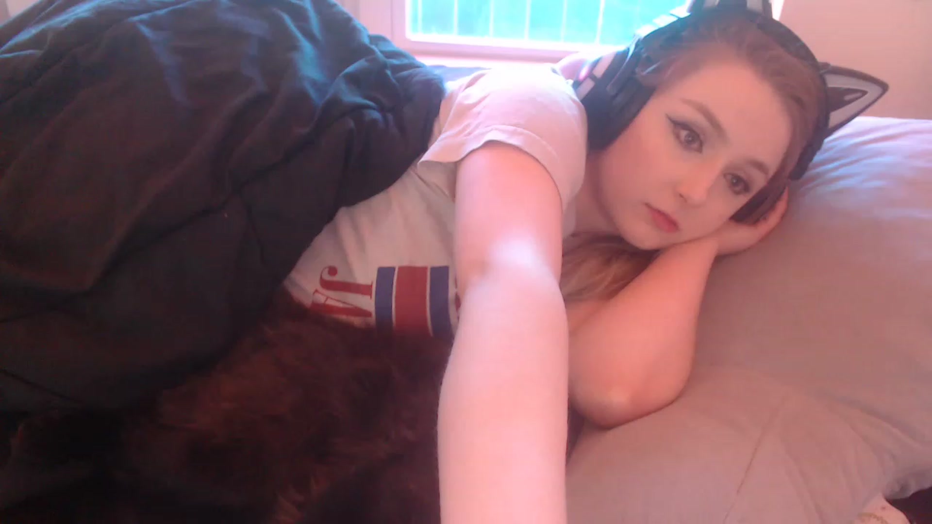 Gallery image thumbnail from LibbyxDoe's myfreecams stream on, 01/26/2023, 16:12 image 8 of 20