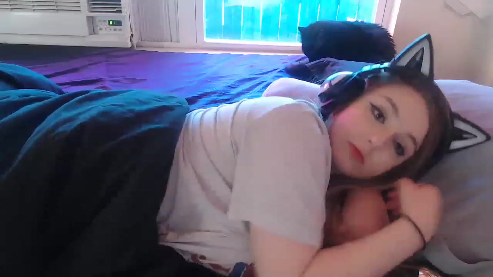 Gallery image thumbnail from LibbyxDoe's myfreecams stream on, 01/26/2023, 16:12 image 16 of 20
