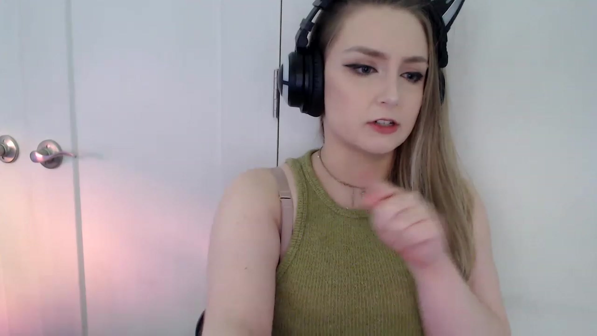 Gallery image thumbnail from LibbyxDoe's myfreecams stream on, 01/28/2023, 15:46 image 2 of 20