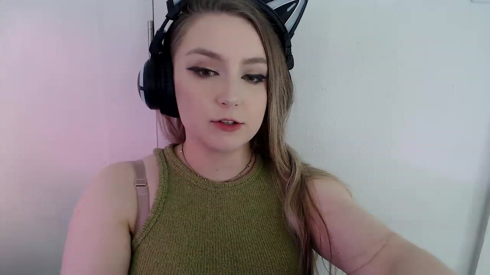 Gallery image thumbnail from LibbyxDoe's myfreecams stream on, 01/28/2023, 19:33 image 3 of 20