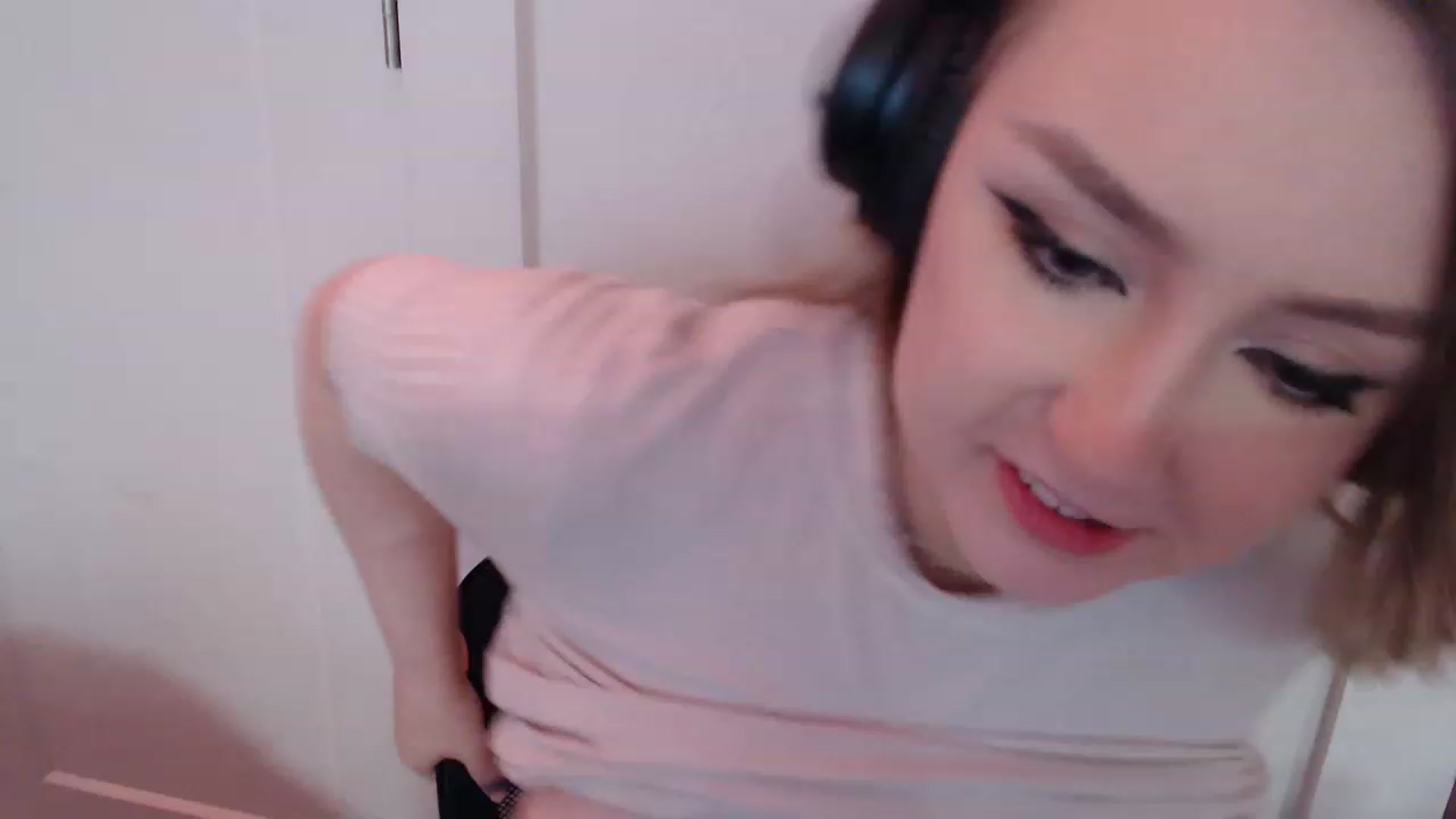 Gallery image thumbnail from LibbyxDoe's myfreecams stream on, 01/29/2023, 10:23 image 3 of 20