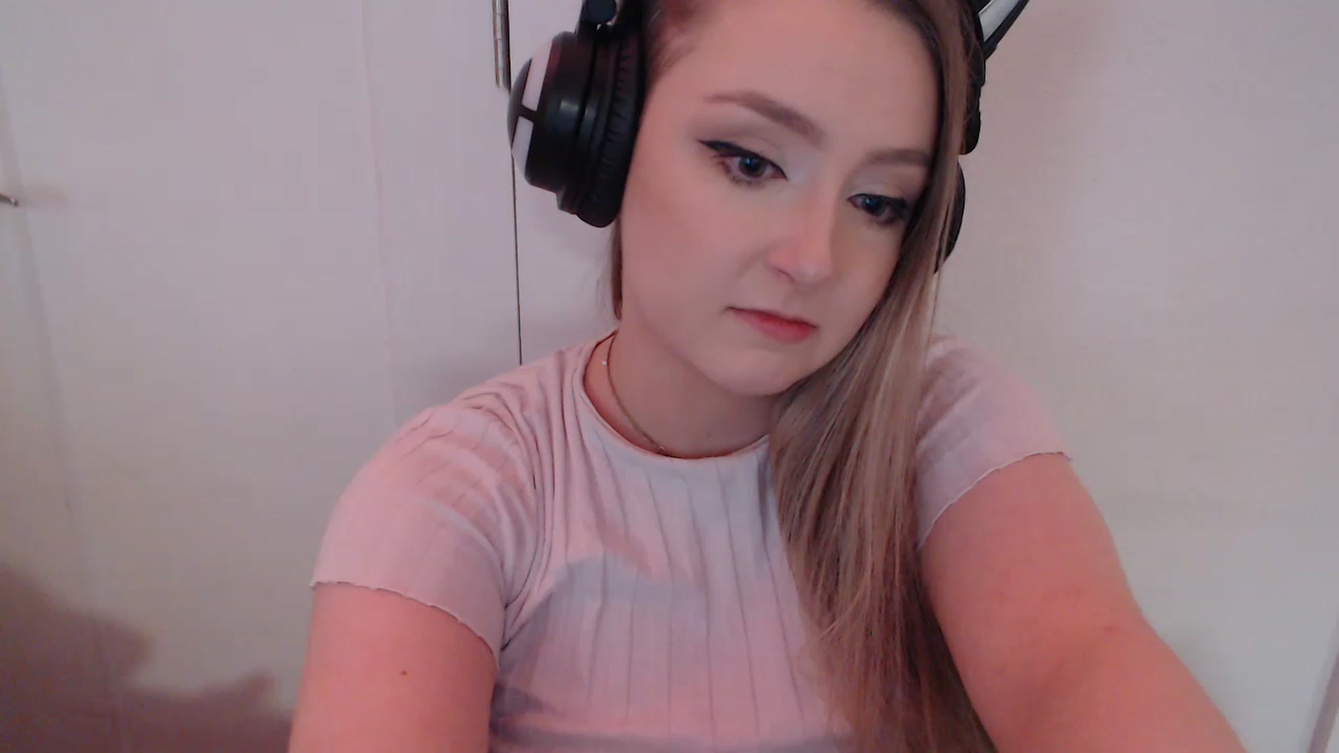 Gallery image thumbnail from LibbyxDoe's myfreecams stream on, 01/31/2023, 09:07 image 20 of 20