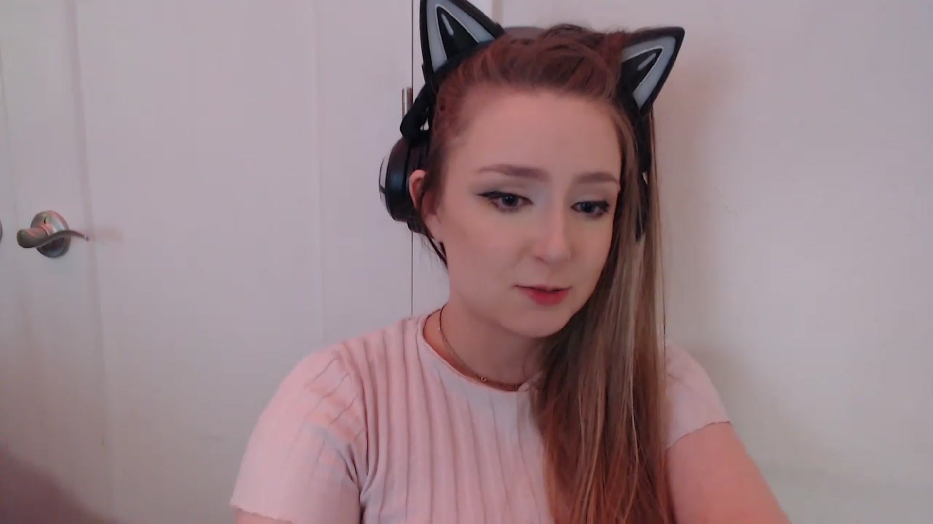 Gallery image thumbnail from LibbyxDoe's myfreecams stream on, 01/31/2023, 11:09 image 11 of 20