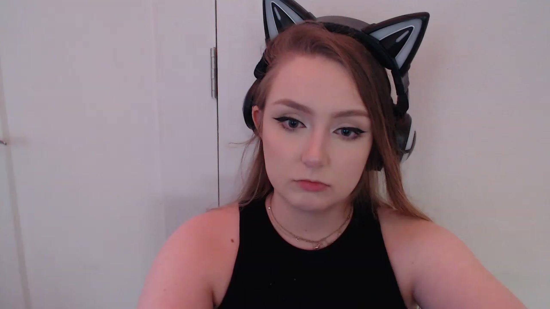 Gallery image thumbnail from LibbyxDoe's myfreecams stream on, 02/01/2023, 15:41 image 5 of 20