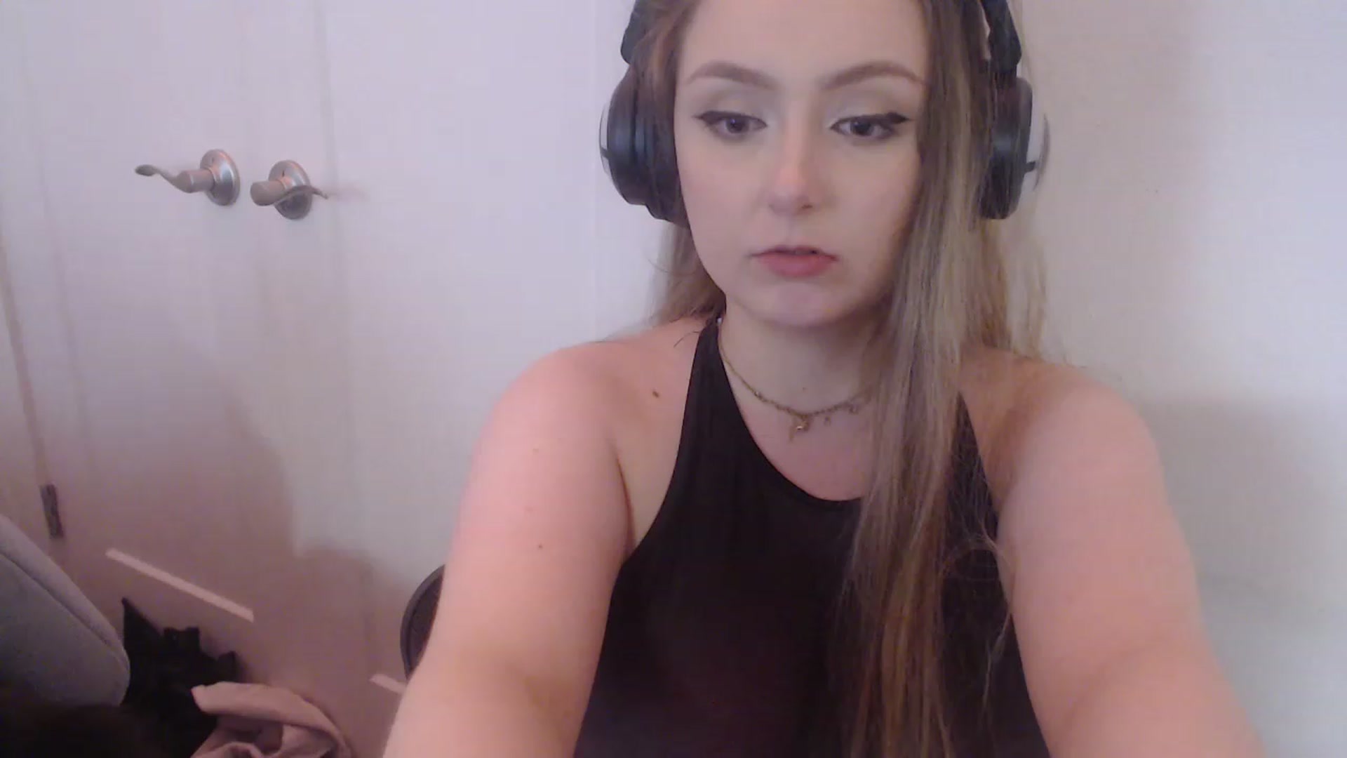 Gallery image thumbnail from LibbyxDoe's myfreecams stream on, 02/02/2023, 01:36 image 11 of 20