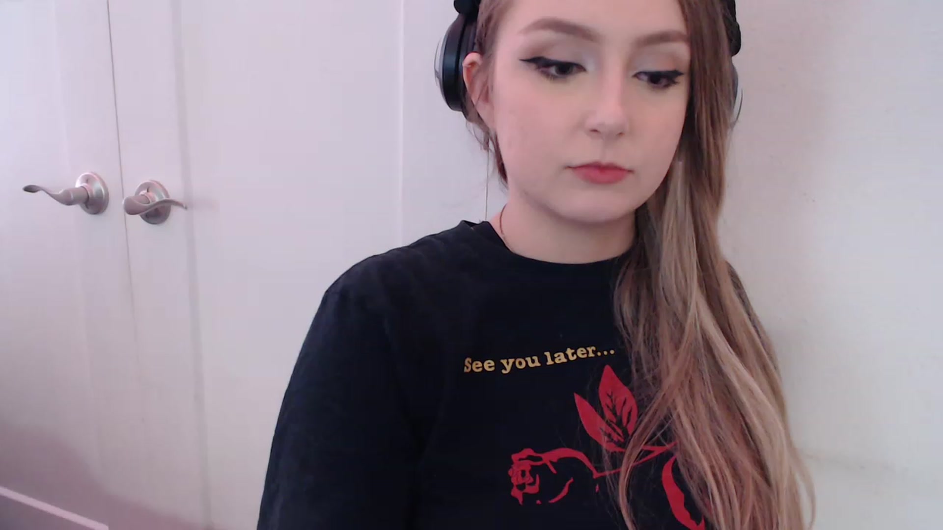 Gallery image thumbnail from LibbyxDoe's myfreecams stream on, 02/12/2023, 08:45 image 17 of 20