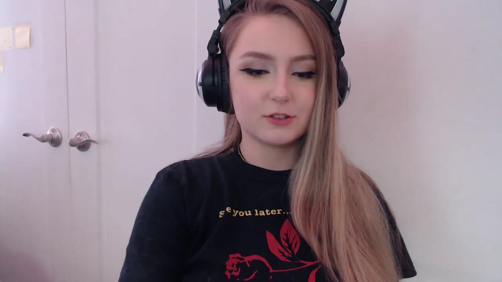 Gallery image thumbnail from LibbyxDoe's myfreecams stream on, 02/12/2023, 08:45 image 2 of 20