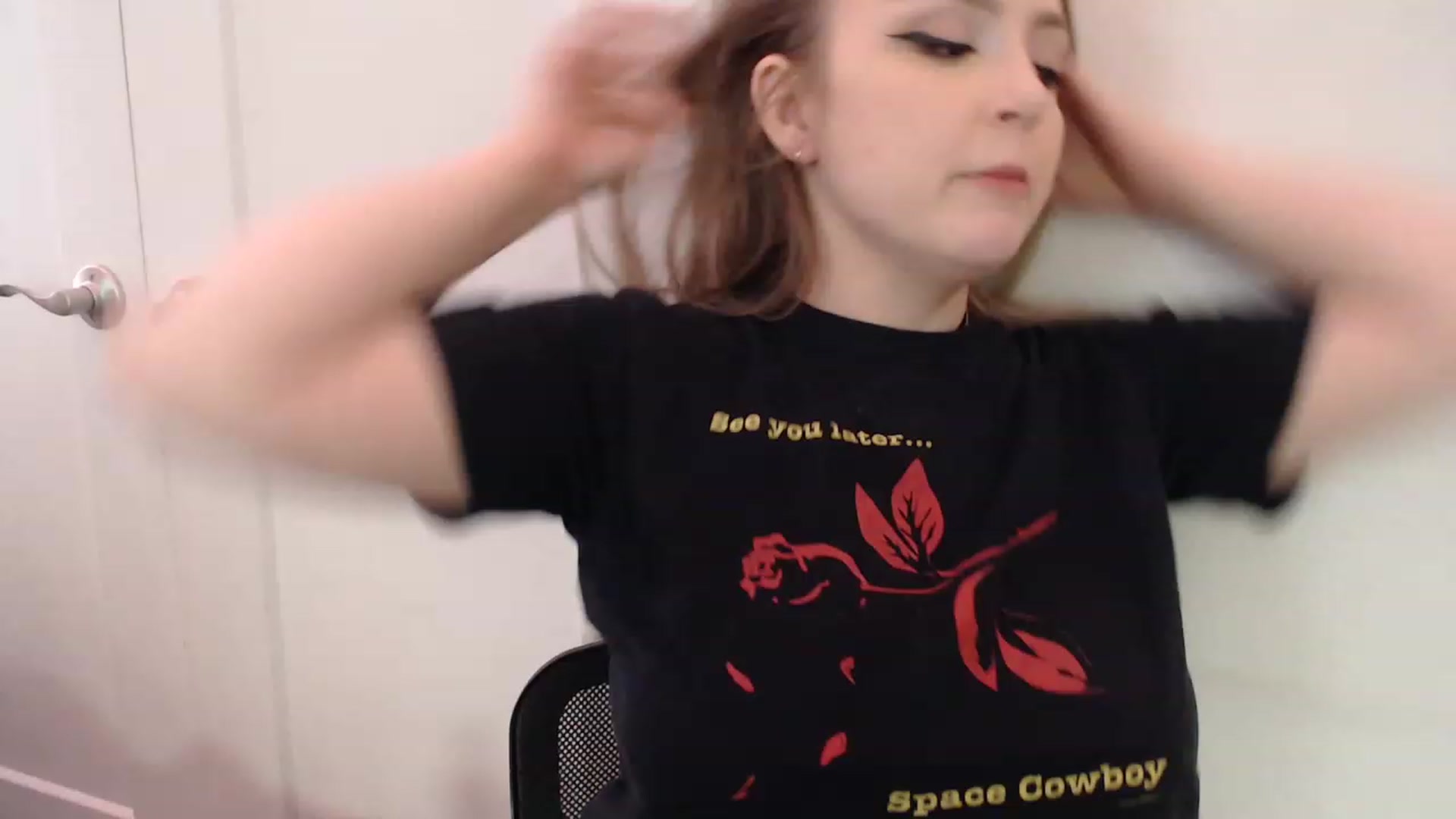Gallery image thumbnail from LibbyxDoe's myfreecams stream on, 02/12/2023, 09:39 image 7 of 20