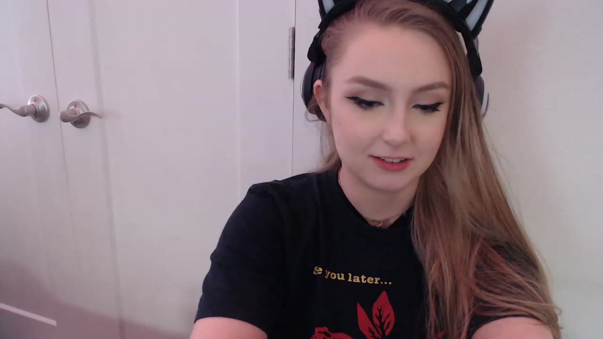 Gallery image thumbnail from LibbyxDoe's myfreecams stream on, 02/12/2023, 09:39 image 12 of 20