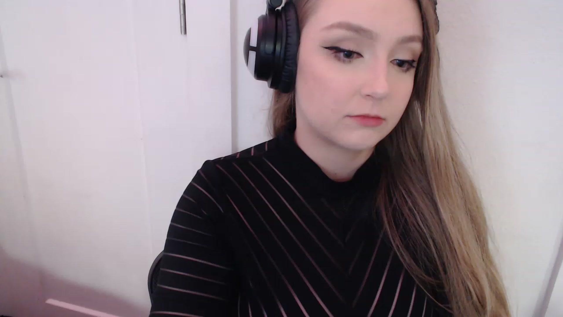 Gallery image thumbnail from LibbyxDoe's myfreecams stream on, 02/13/2023, 10:01 image 11 of 20