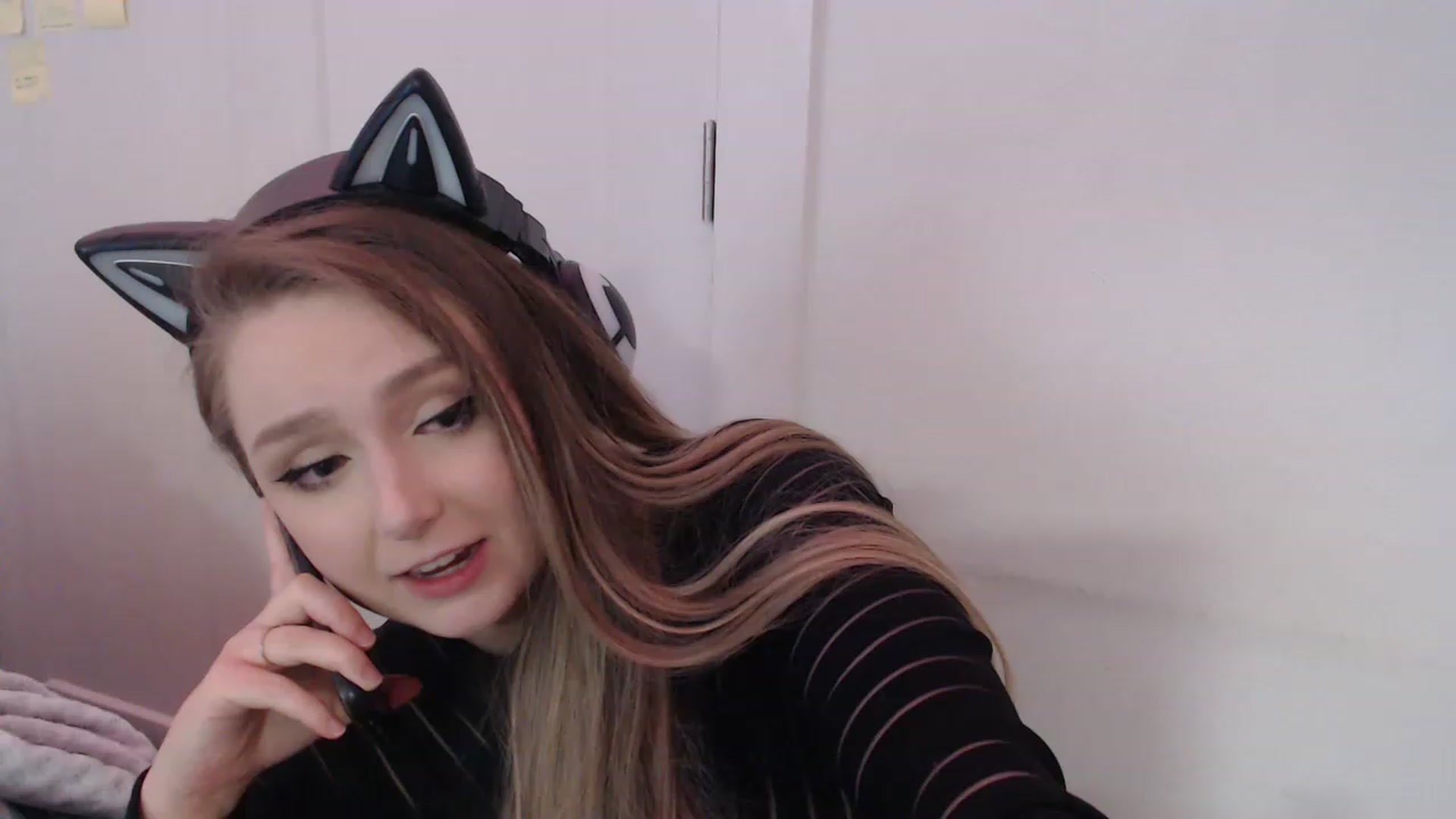 Gallery image thumbnail from LibbyxDoe's myfreecams stream on, 02/13/2023, 11:20 image 12 of 20