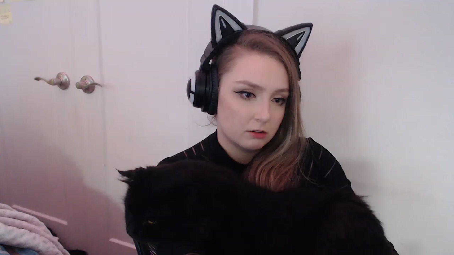 Gallery image thumbnail from LibbyxDoe's myfreecams stream on, 02/13/2023, 11:20 image 11 of 20