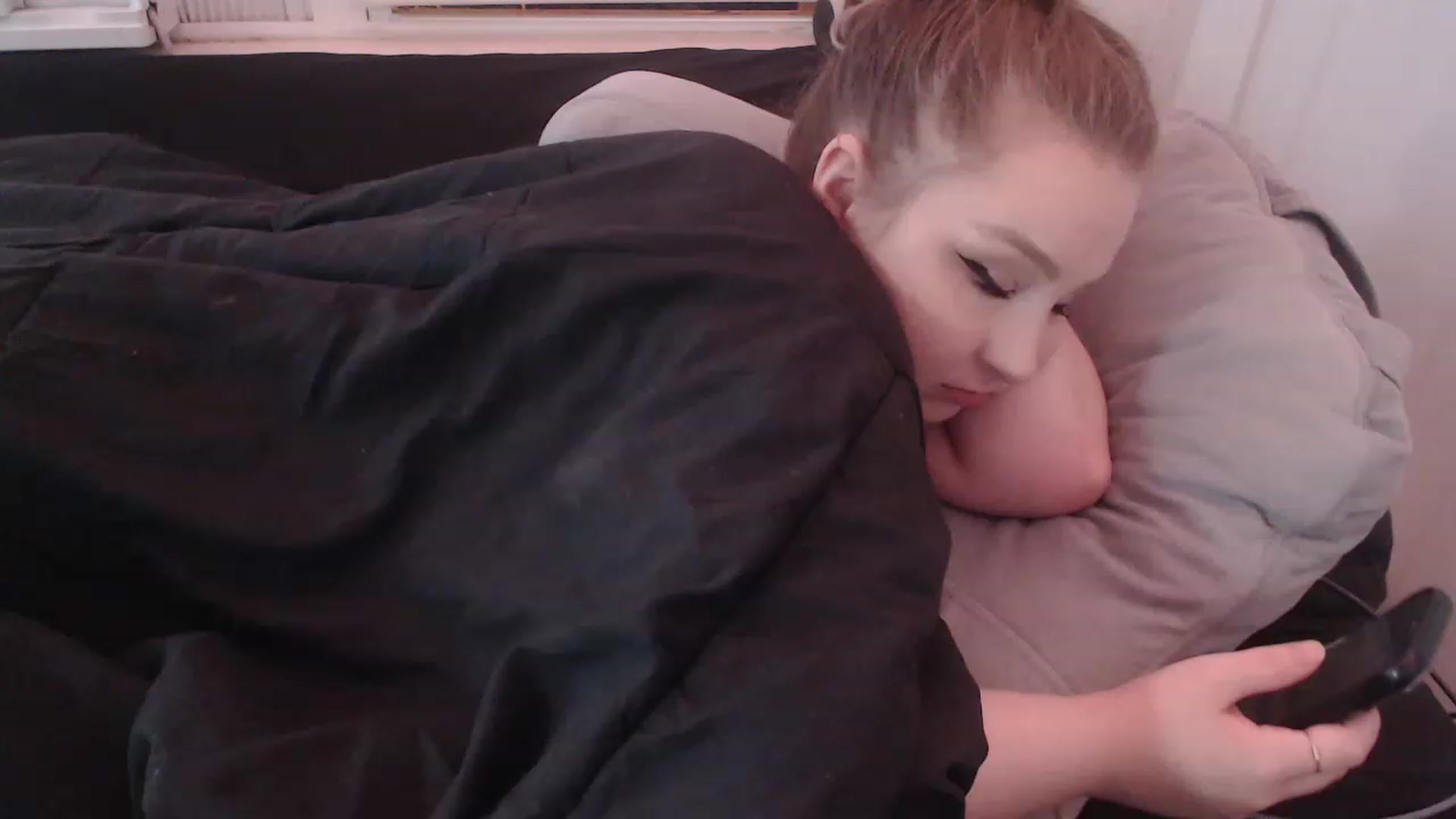Gallery image thumbnail from LibbyxDoe's myfreecams stream on, 02/15/2023, 09:31 image 5 of 20