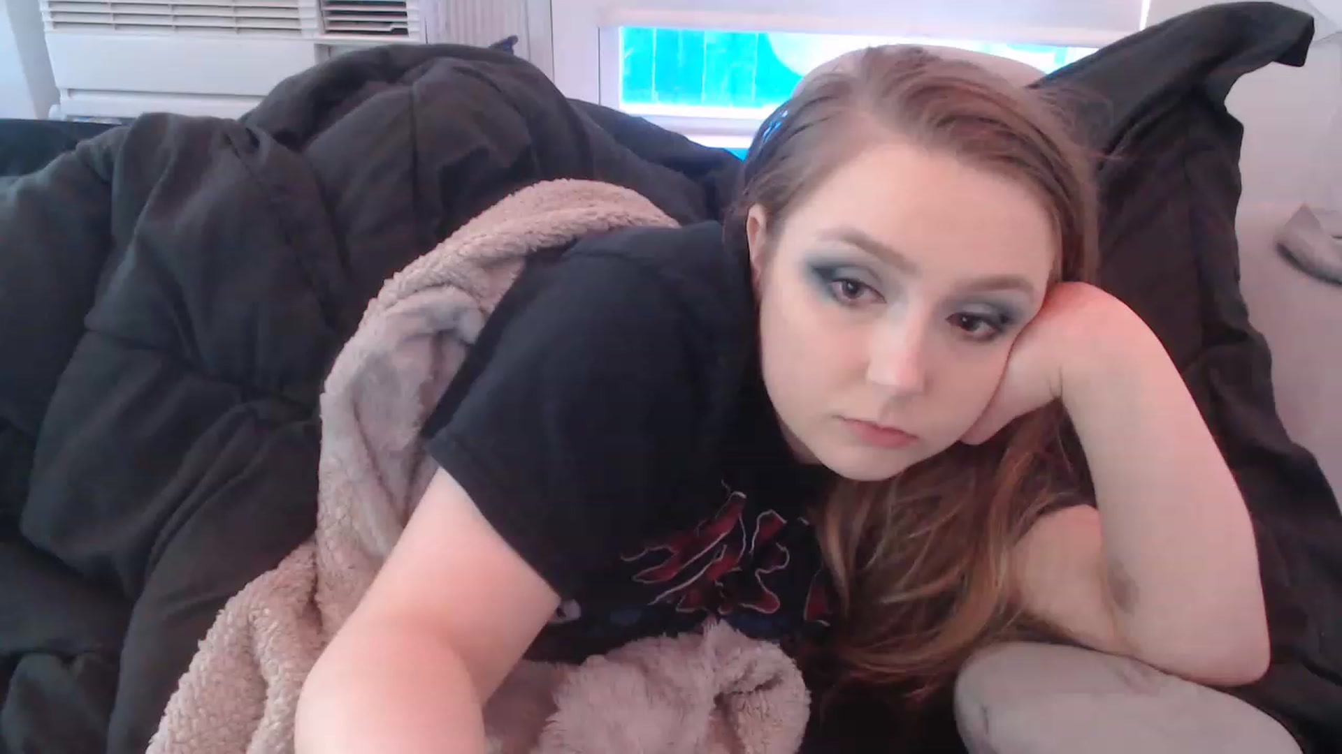 Gallery image thumbnail from LibbyxDoe's myfreecams stream on, 02/18/2023, 13:59 image 2 of 20