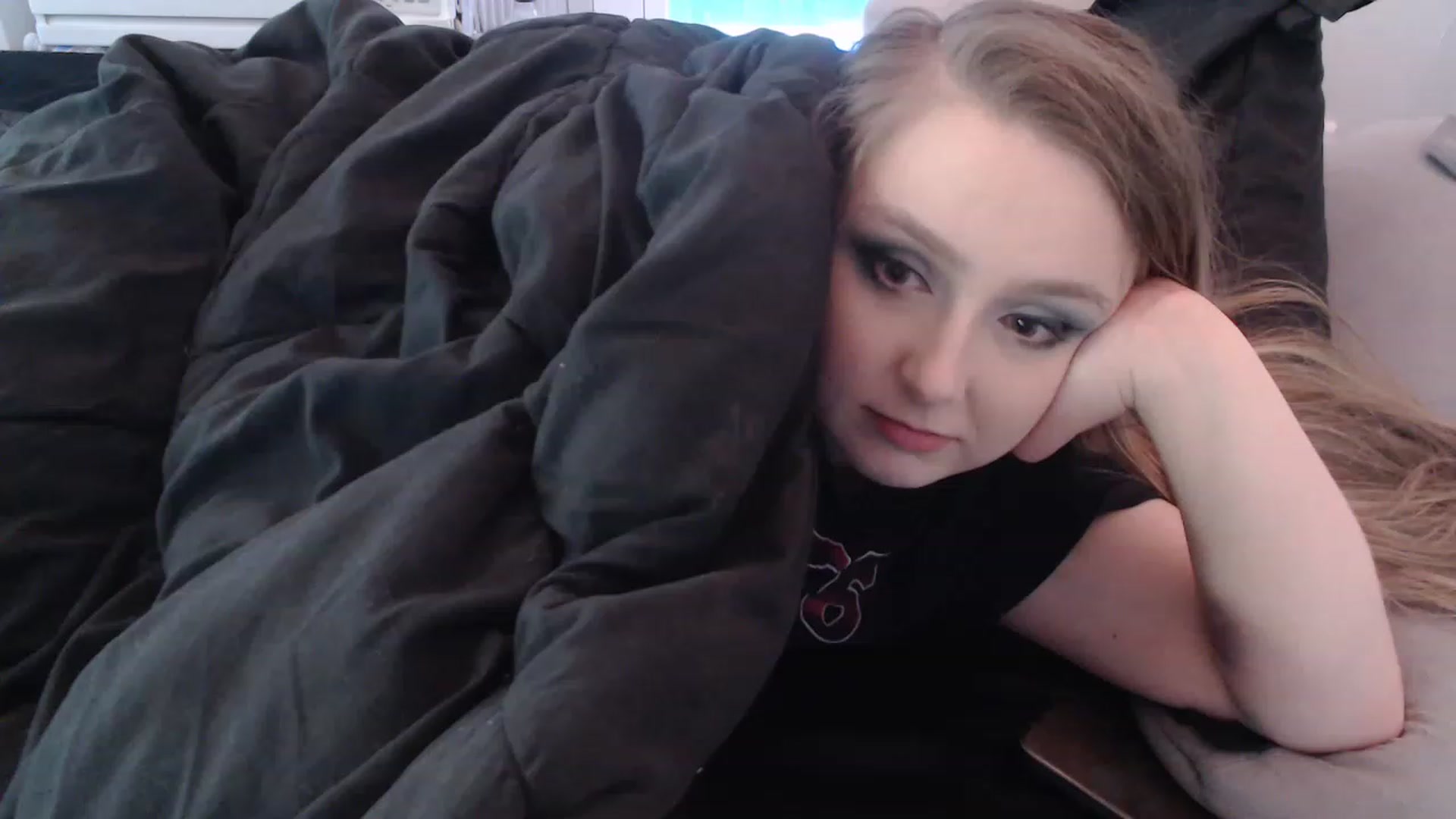 Gallery image thumbnail from LibbyxDoe's myfreecams stream on, 02/18/2023, 13:59 image 15 of 20