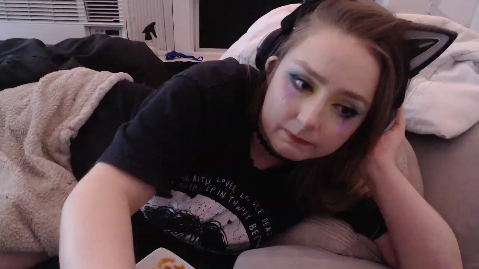 Gallery image thumbnail from LibbyxDoe's myfreecams stream on, 02/20/2023, 14:32 image 10 of 20