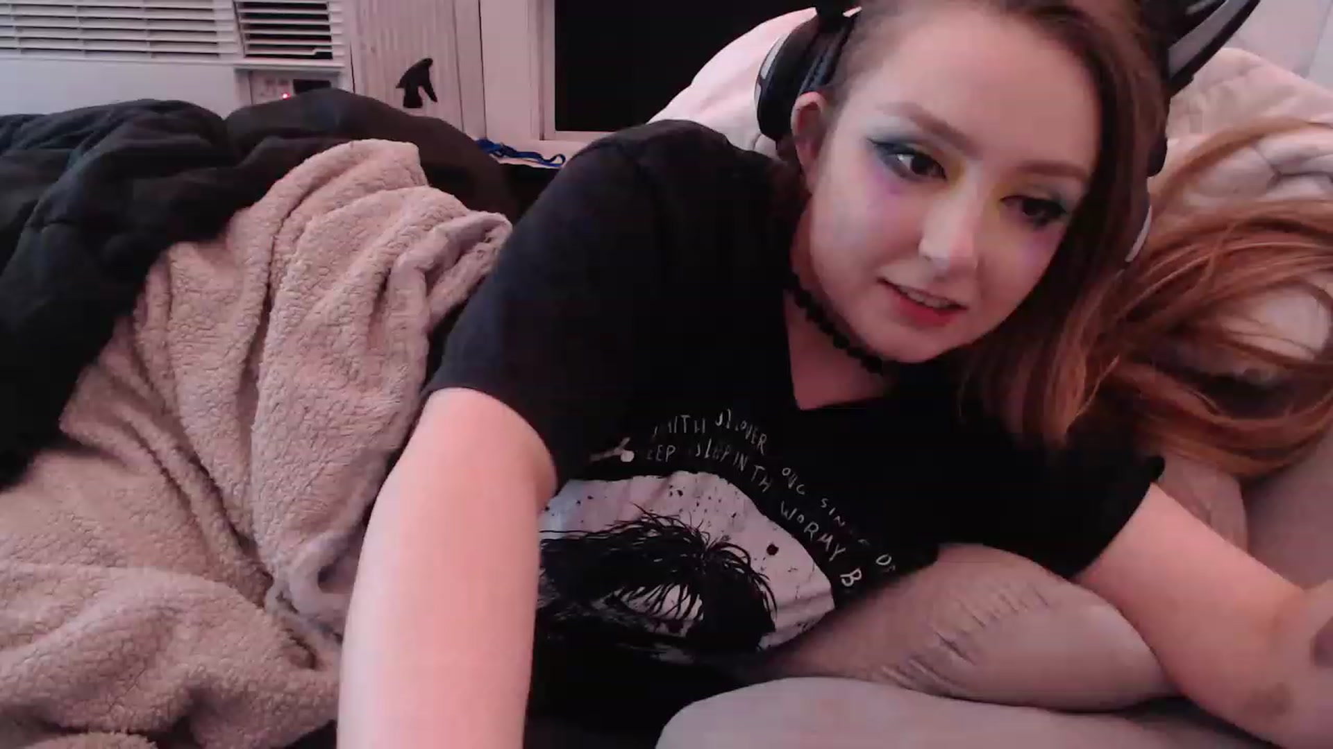 Gallery image thumbnail from LibbyxDoe's myfreecams stream on, 02/20/2023, 14:32 image 9 of 20