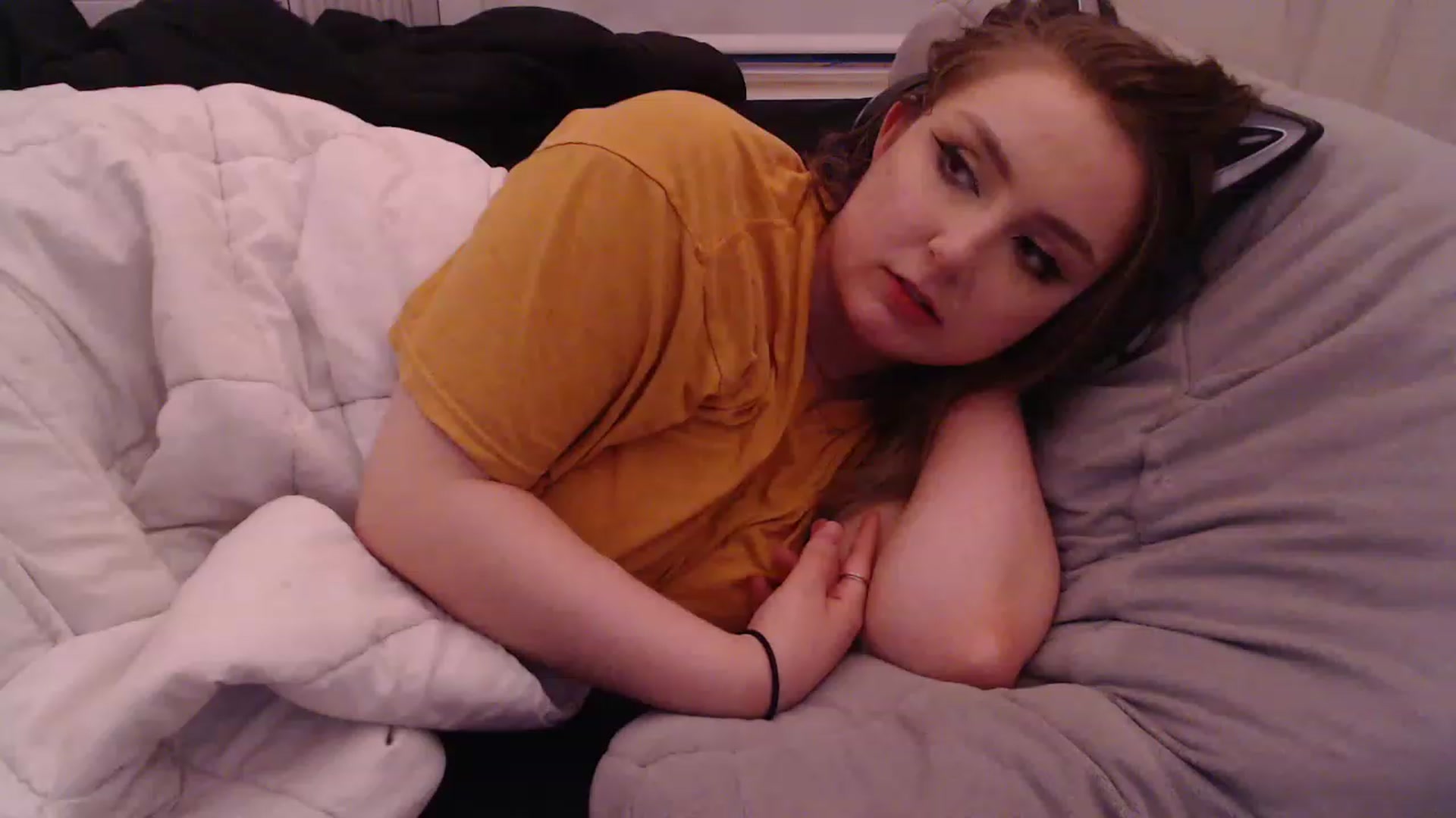 Gallery image thumbnail from LibbyxDoe's myfreecams stream on, 02/26/2023, 12:24 image 19 of 20