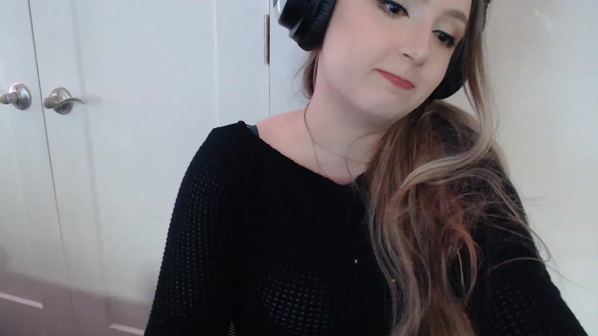 Gallery image thumbnail from LibbyxDoe's myfreecams stream on, 02/28/2023, 11:19 image 5 of 20