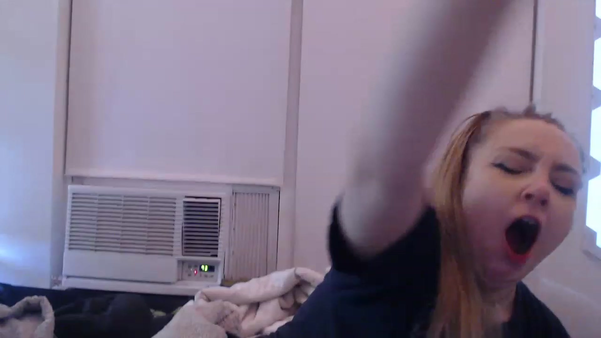 Gallery image thumbnail from LibbyxDoe's myfreecams stream on, 03/01/2023, 08:22 image 6 of 20