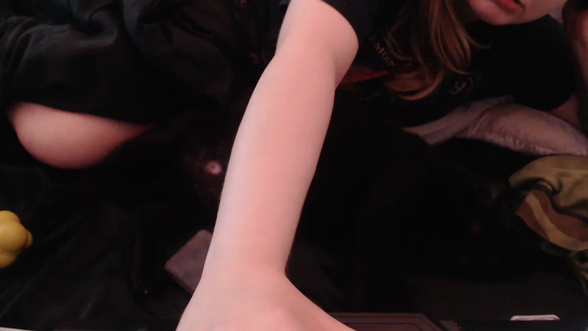 Gallery image thumbnail from LibbyxDoe's myfreecams stream on, 03/01/2023, 08:22 image 18 of 20