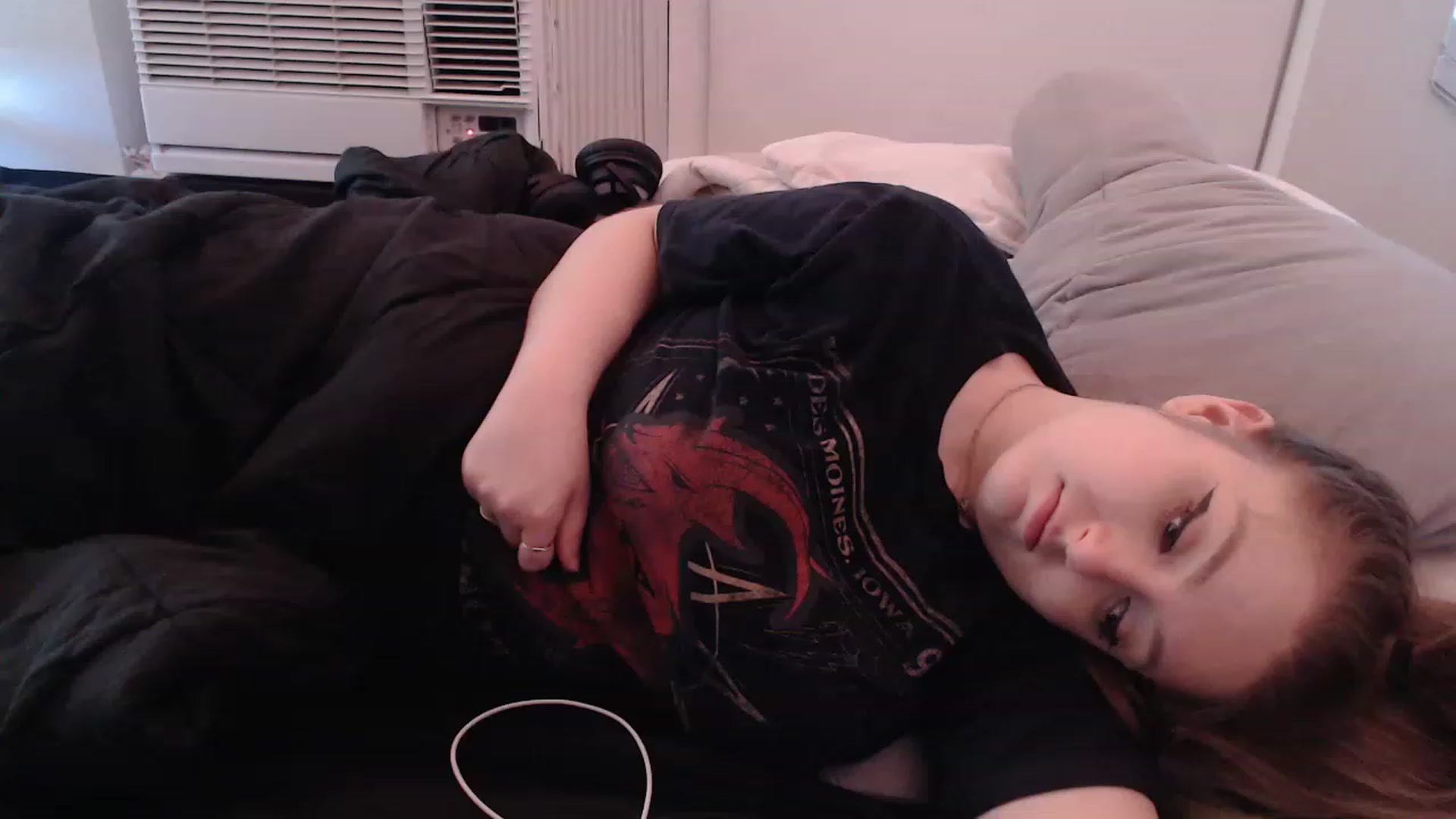 Gallery image thumbnail from LibbyxDoe's myfreecams stream on, 03/01/2023, 09:03 image 15 of 20