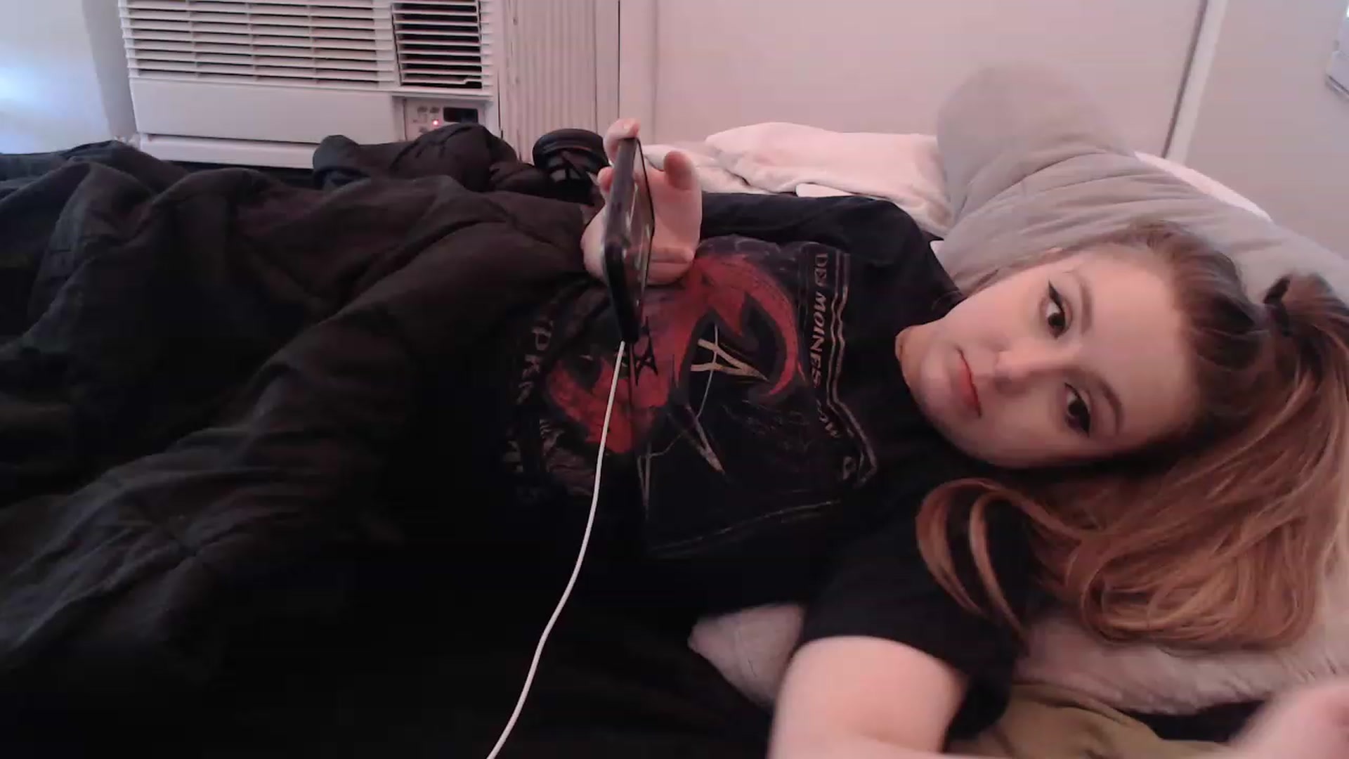 Gallery image thumbnail from LibbyxDoe's myfreecams stream on, 03/01/2023, 09:03 image 16 of 20