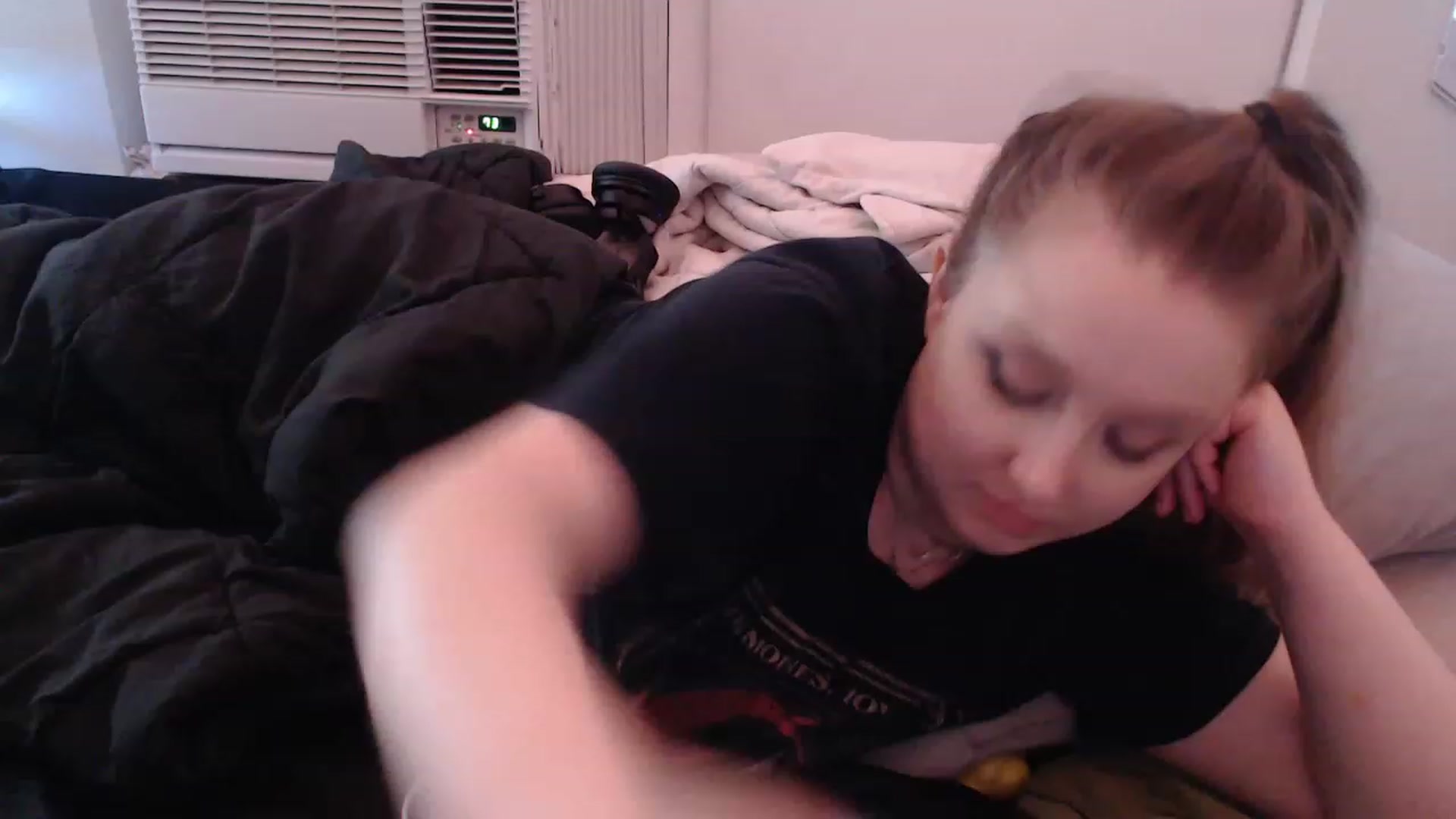 Gallery image thumbnail from LibbyxDoe's myfreecams stream on, 03/01/2023, 09:03 image 20 of 20