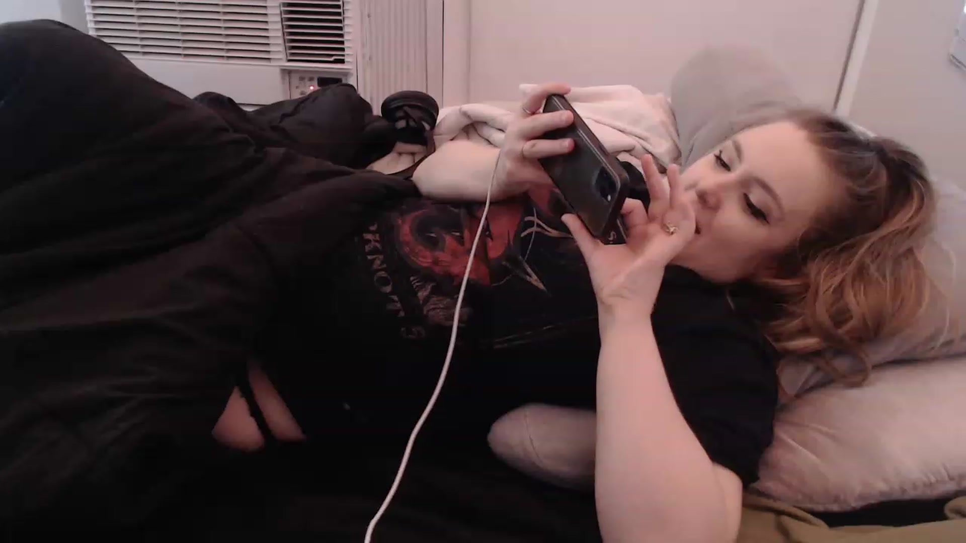 Gallery image thumbnail from LibbyxDoe's myfreecams stream on, 03/01/2023, 09:03 image 9 of 20