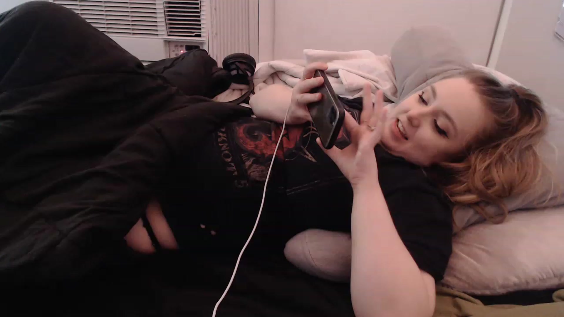 Gallery image thumbnail from LibbyxDoe's myfreecams stream on, 03/01/2023, 09:03 image 10 of 20