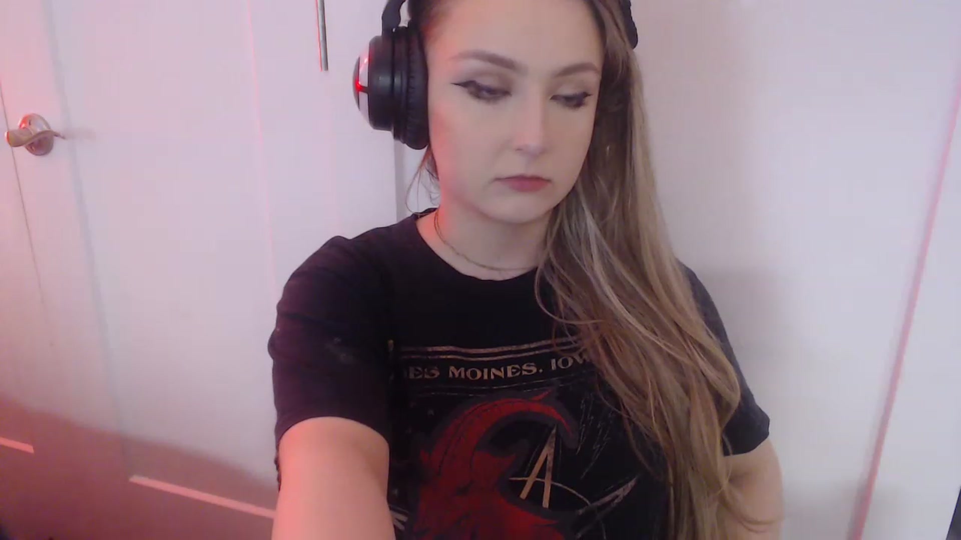 Gallery image thumbnail from LibbyxDoe's myfreecams stream on, 03/02/2023, 14:27 image 8 of 20