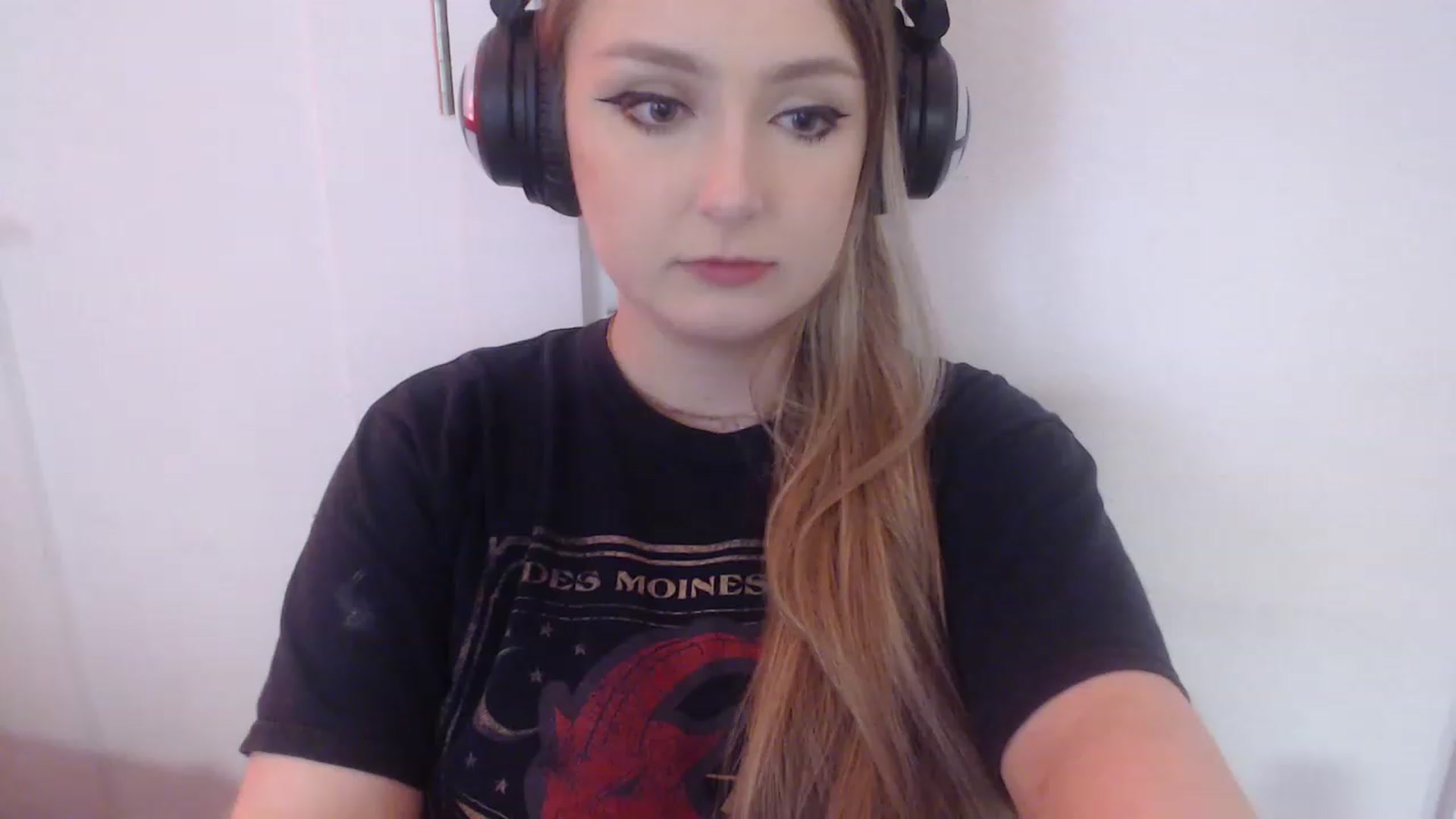 Gallery image thumbnail from LibbyxDoe's myfreecams stream on, 03/02/2023, 14:27 image 14 of 20