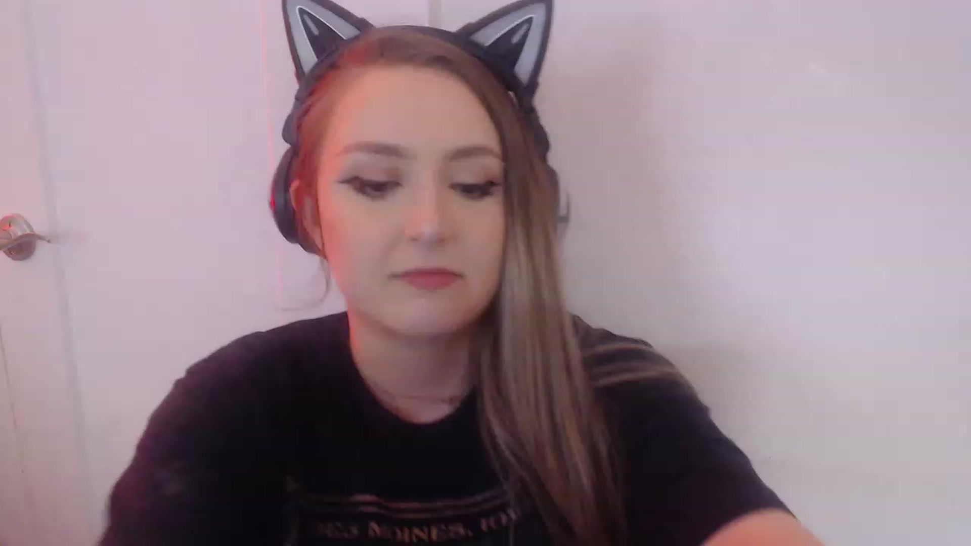 Gallery image thumbnail from LibbyxDoe's myfreecams stream on, 03/02/2023, 14:27 image 3 of 20
