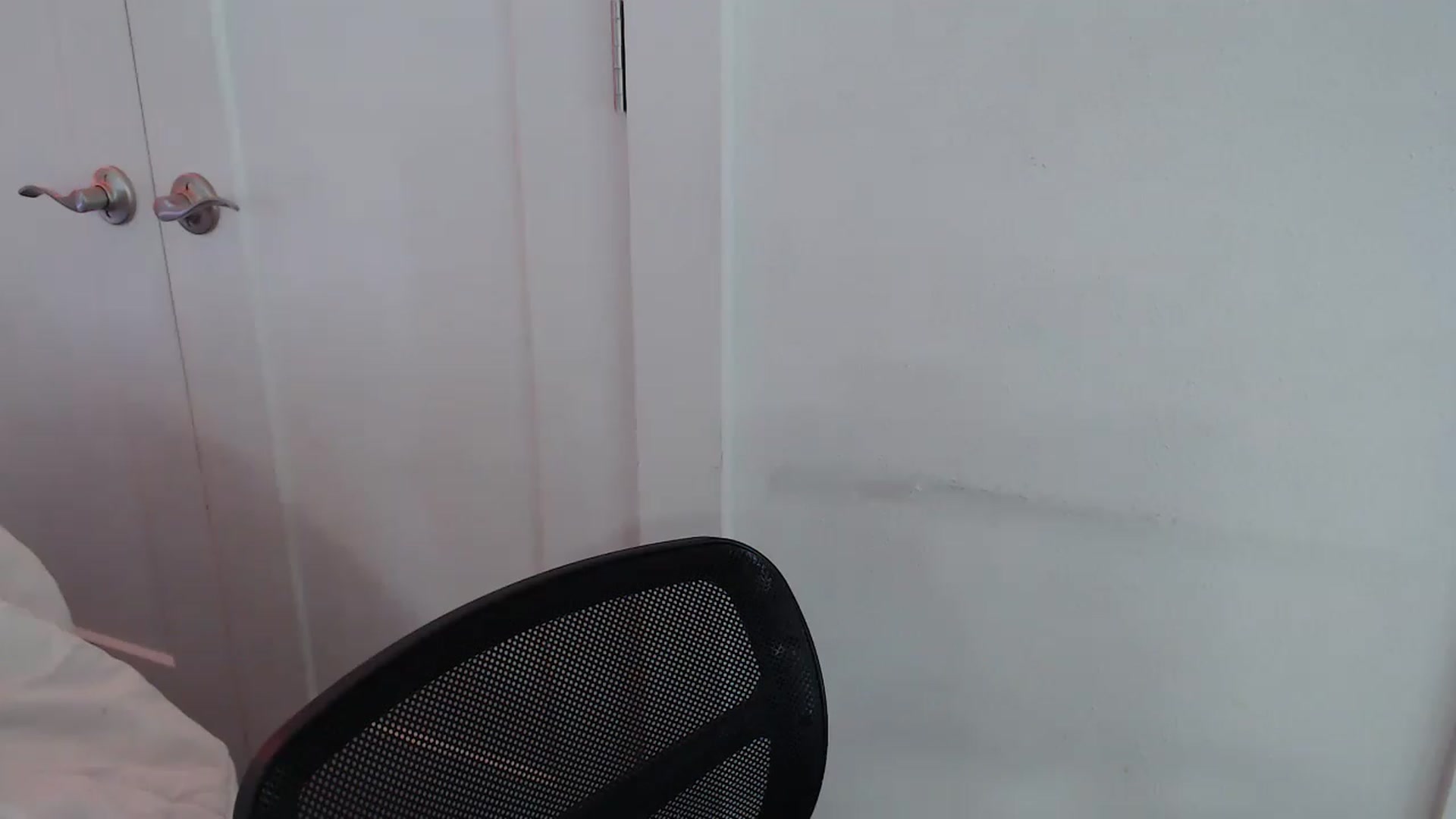 Gallery image thumbnail from LibbyxDoe's myfreecams stream on, 03/02/2023, 18:42 image 18 of 20