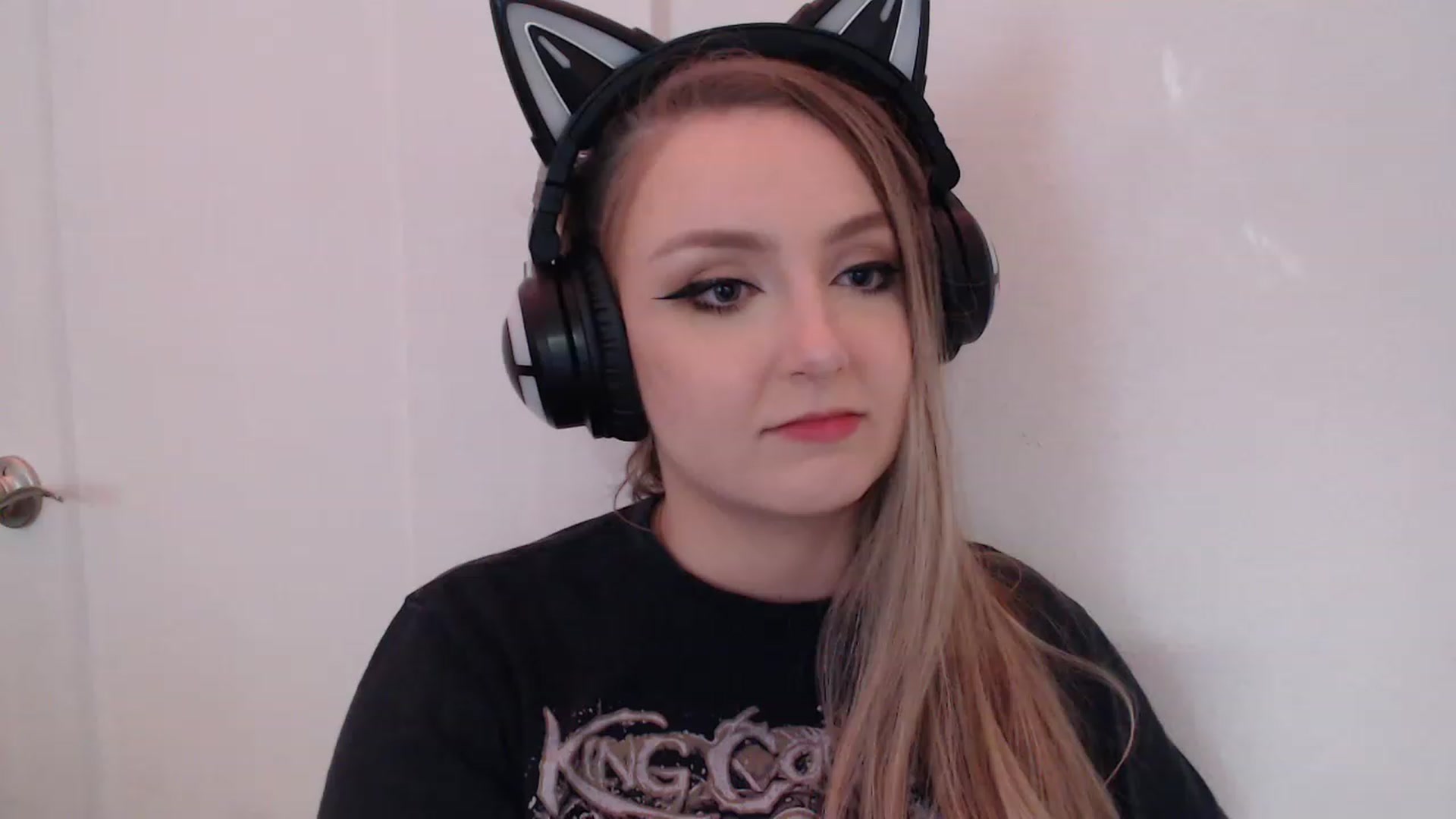 Gallery image thumbnail from LibbyxDoe's myfreecams stream on, 03/03/2023, 09:48 image 14 of 20