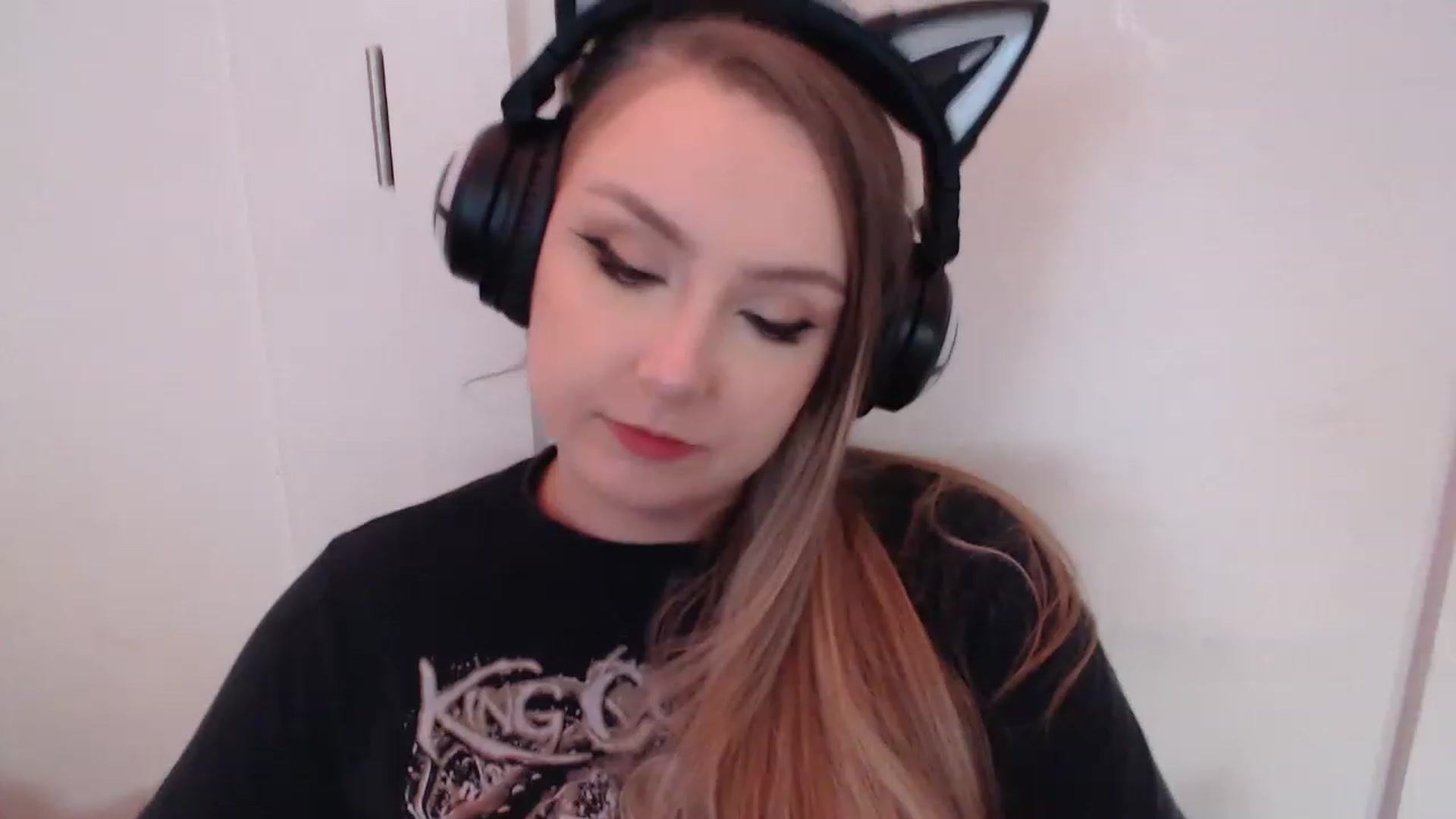 Gallery image thumbnail from LibbyxDoe's myfreecams stream on, 03/03/2023, 09:48 image 11 of 20