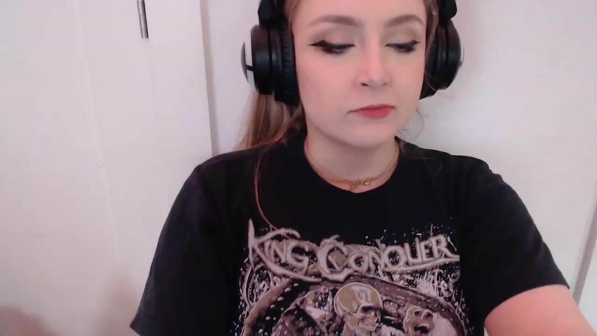 Gallery image thumbnail from LibbyxDoe's myfreecams stream on, 03/03/2023, 09:48 image 5 of 20
