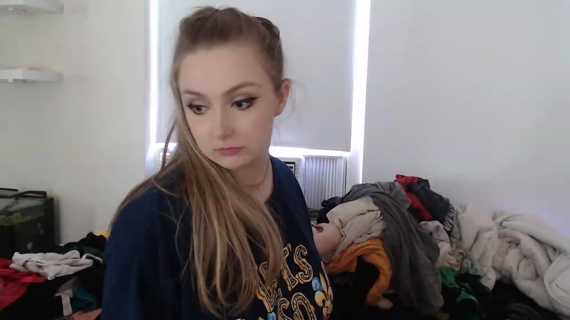 Gallery image thumbnail from LibbyxDoe's myfreecams stream on, 03/03/2023, 19:46 image 18 of 20